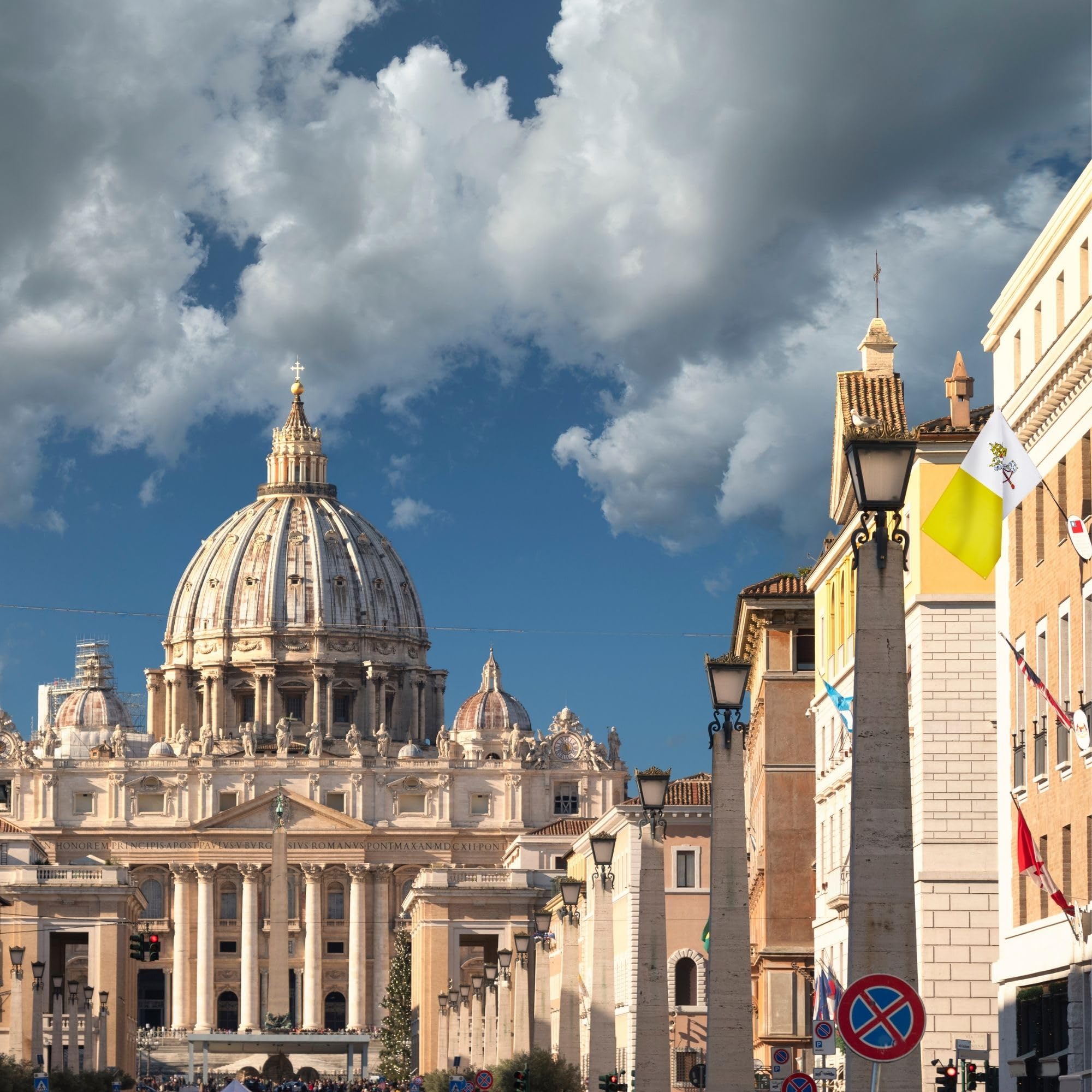 Runesol Vatican City Flag, 91x152cm, 3ft x 5ft, 4 Grommets, Eyelet In Every Corner, Catholicism, The Holy See, La Santa Sede - Image 3