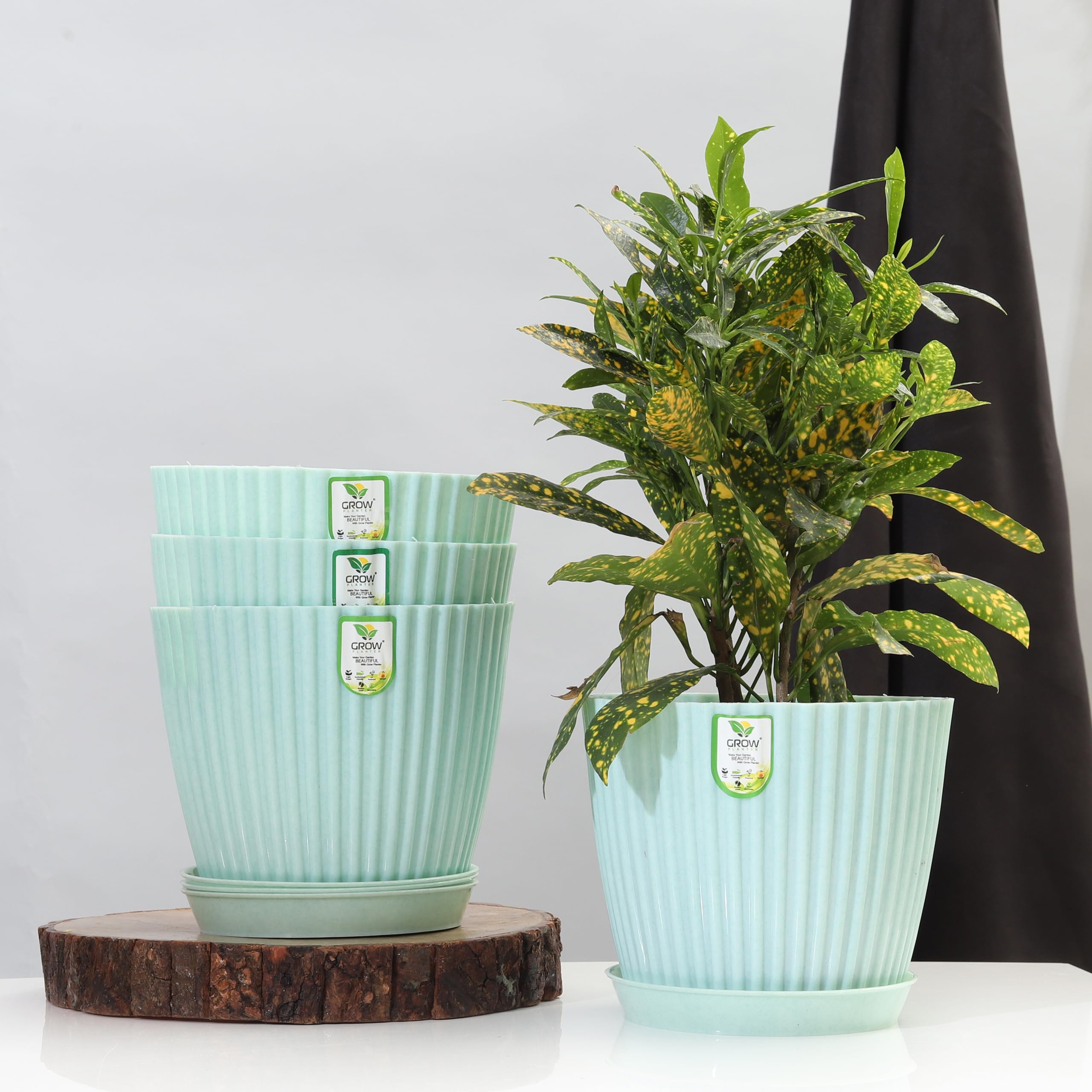 7" Plastic Mega Flower Pots - Pack of 4 -9 7" Plastic Mega Flower Pots - Pack of 4 -9