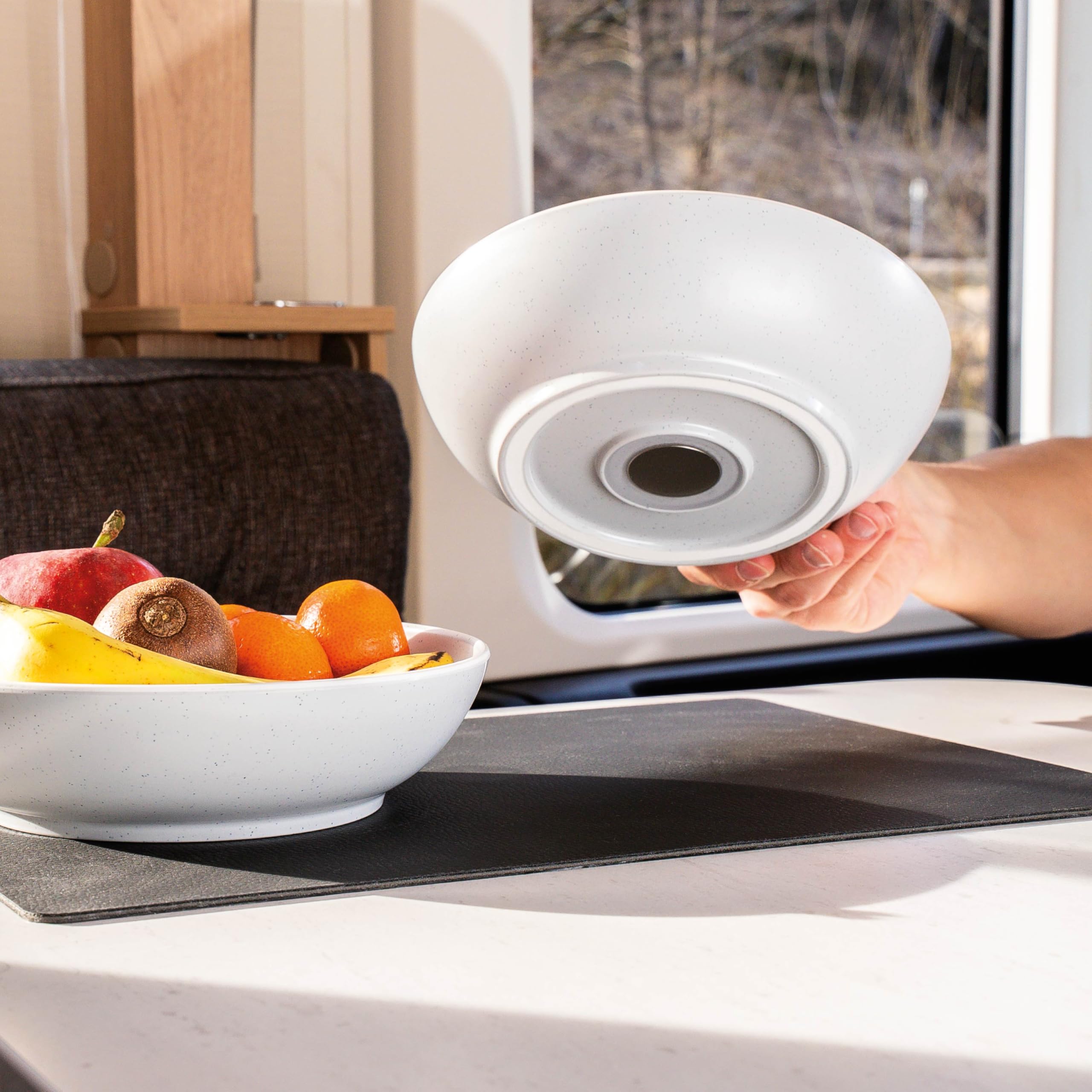 Silwy® Juego de vajilla magnética Dolomit White – 11 piezas de vajilla de plástico con diseño Stonetouch | para autocaravana, camping y barco, sin traqueteo e irrompible, incluye almohadilla y