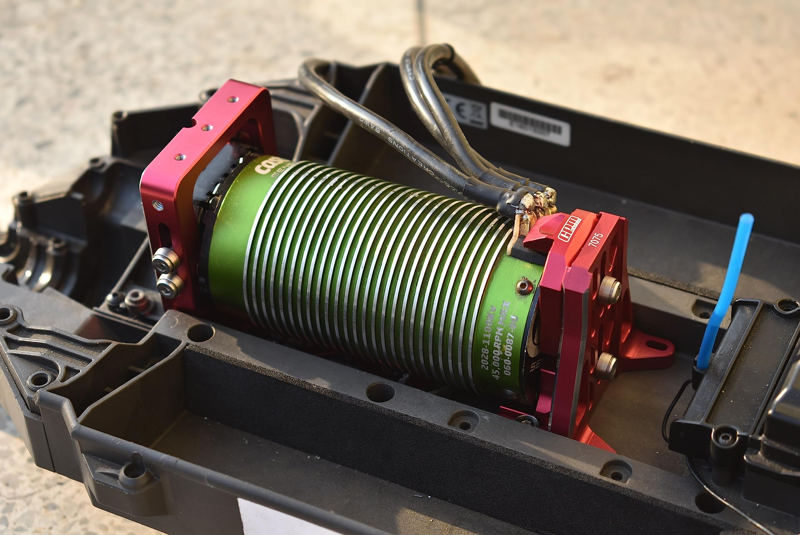 GPM Aluminum 7075-T6 Quick Release Motor Base+Motor Fixing Mount for 1/6 XRT 8S?78086-4?& 1/5 4WD X-Maxx 6S/8S Monster Truck Rc Cars (Black)