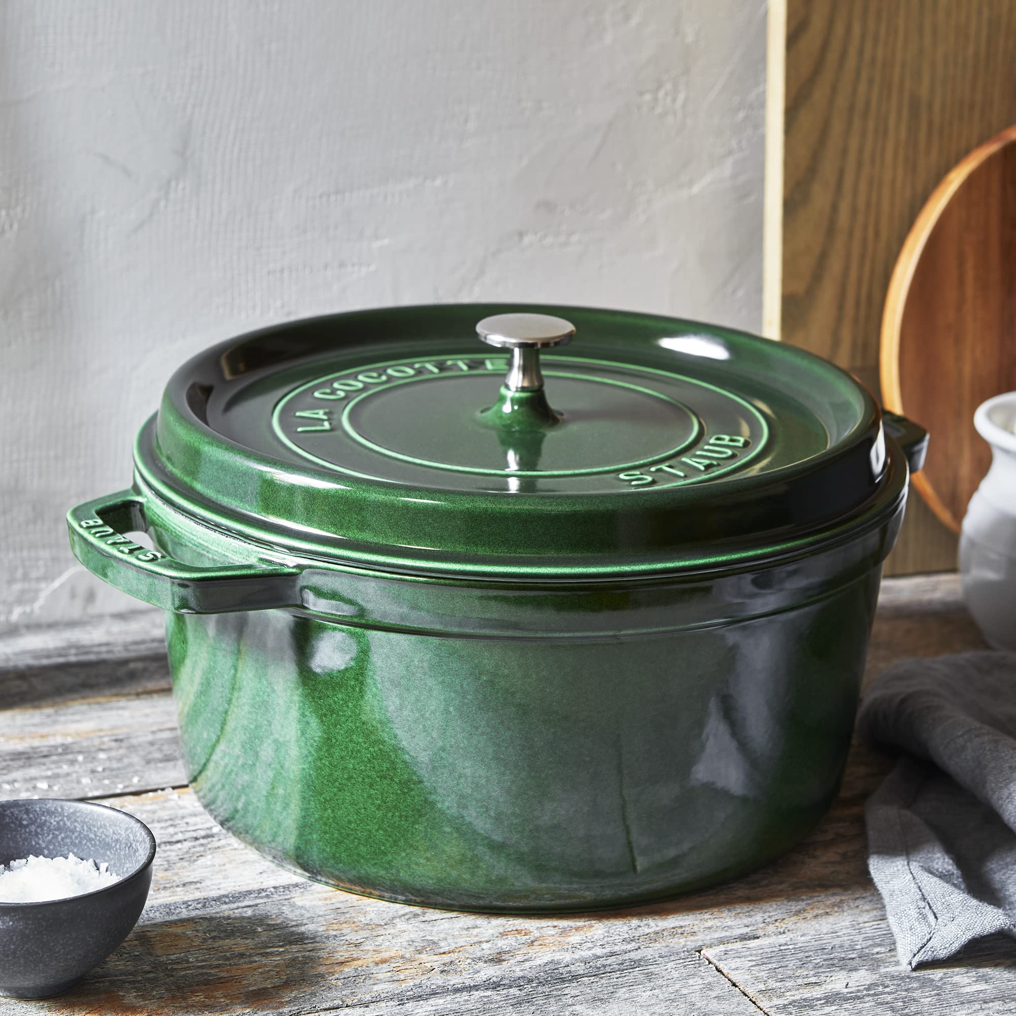 Amazon.com: Staub Cast Iron 7-qt Round Cocotte - Basil, Made in