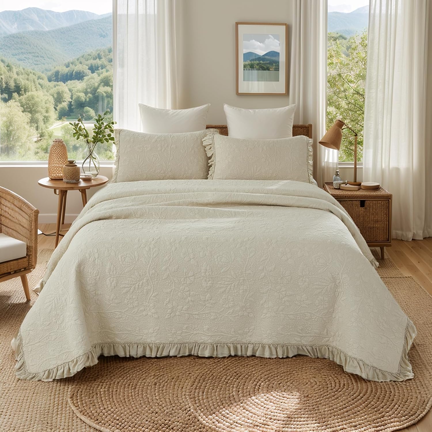 Brandream Luxury Cotton Quilt Set King Size ?Handcrafted Floral Vine Stitching Beige Ruffled Edge Bedspread Heirloom Quilt Bedding Set 3-Piece
