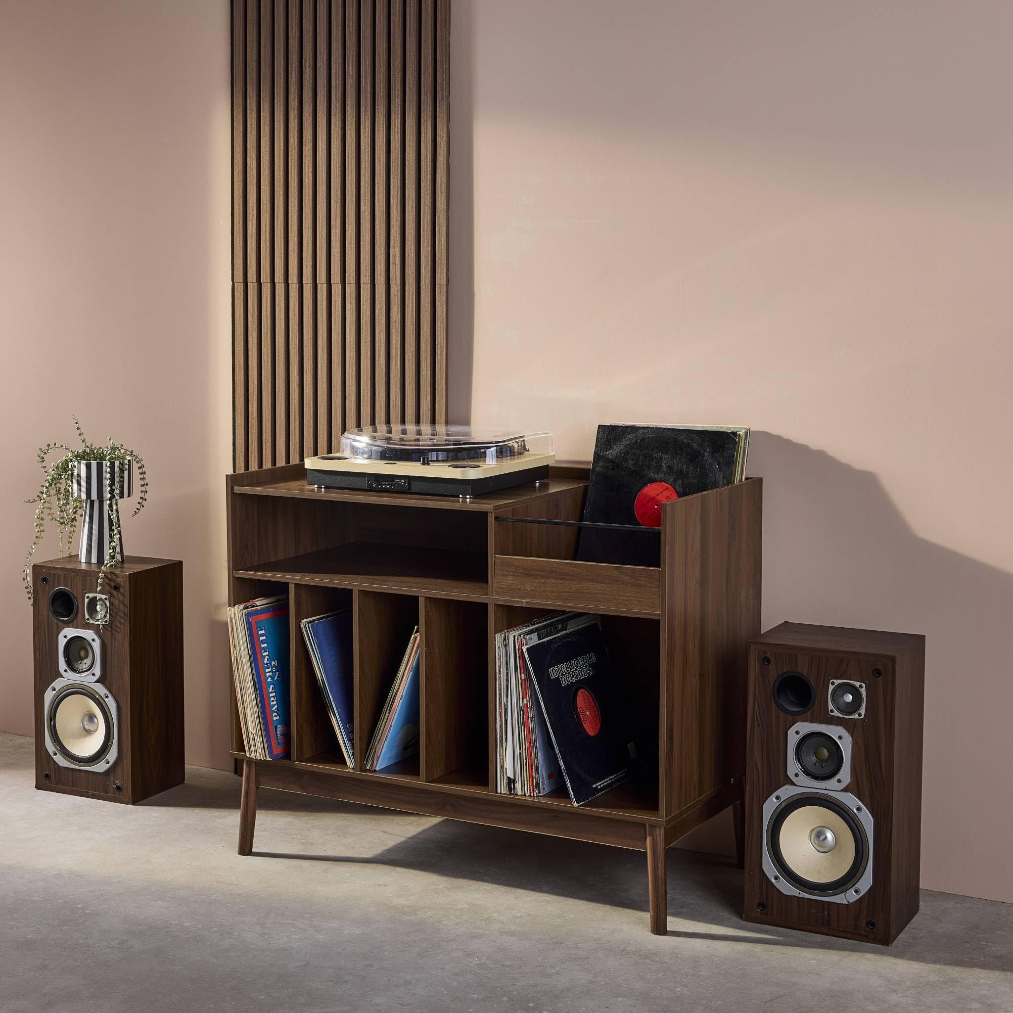 sweeek - Meuble Vinyle Vintage Effet Bois. Népal. L 100 x l 48 x H 81.5cm