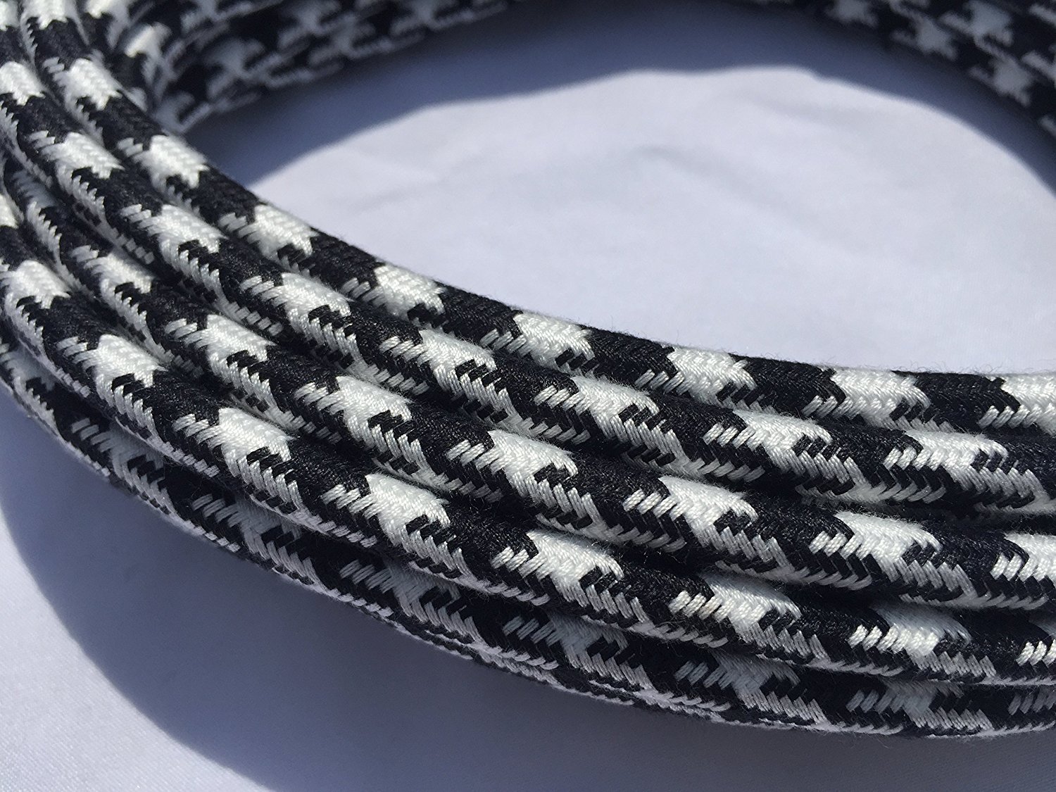 Black and White Houndstooth Cotton Covered Cord - 25' Feet/18 Gauge 2 Wire Lamp or Speaker Wire