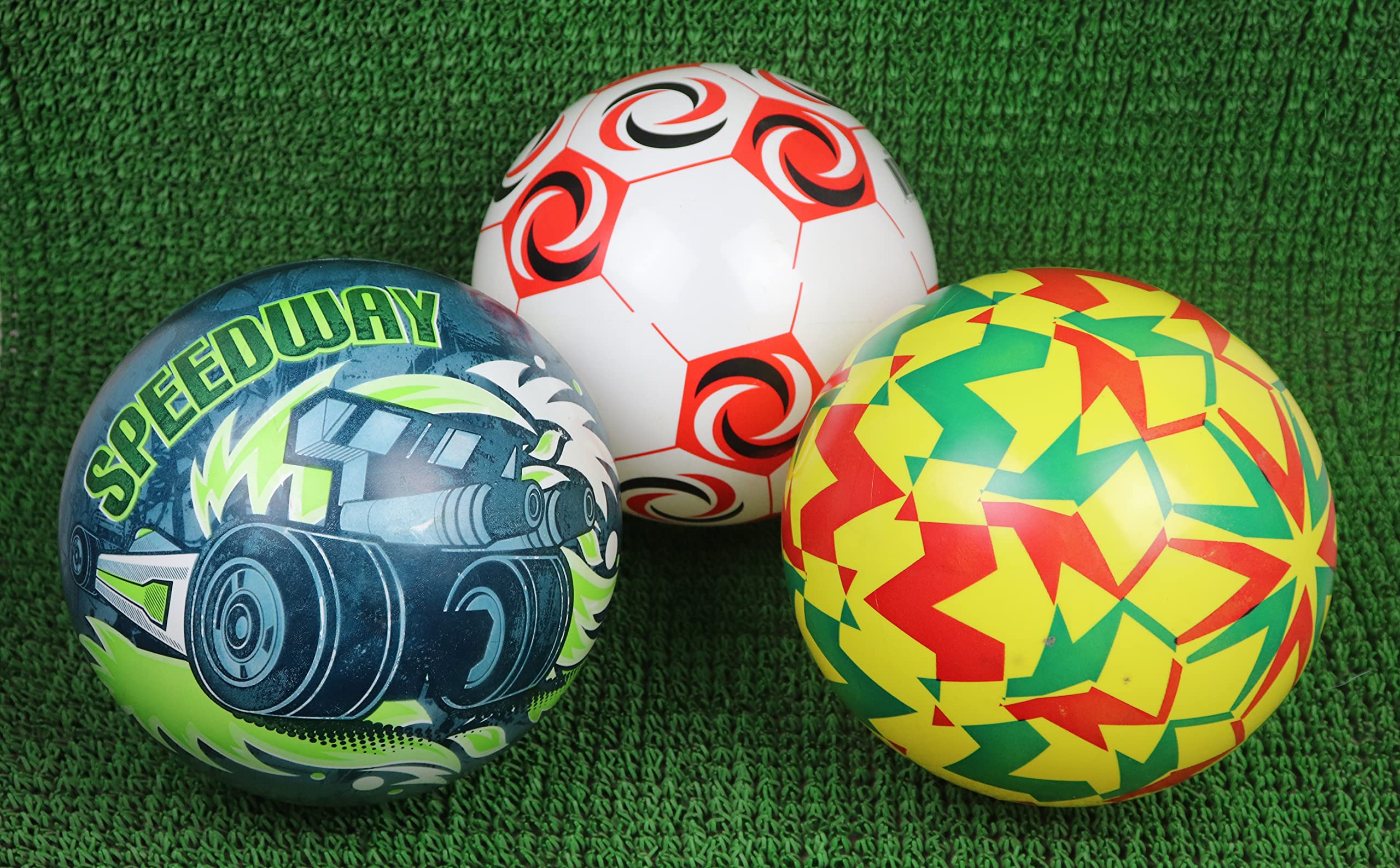 Perpetual Bliss Air Inflatable Ball Soft Rubber Perfect for Children, Pool and Beach Games Birthday Return Gifts (One Piece)