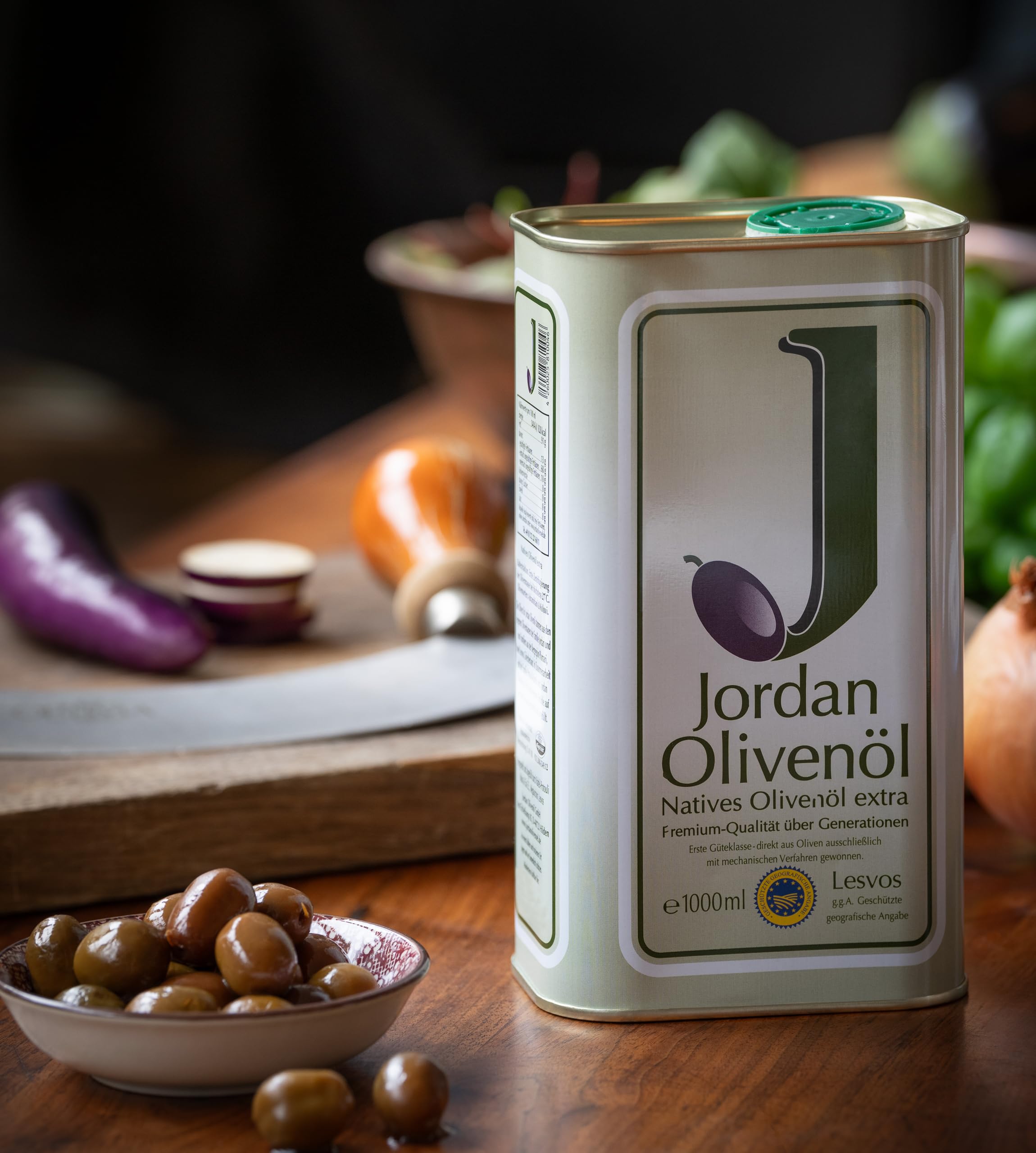 Jordan Olivenöl - Natives Olivenöl Extra von der griechischen Insel Lesbos-traditionelle Handernte -Kaltextraktion am Tag der Ernte -Kanister im traditionellen Retro-Design mit Ausgießer, 1Liter