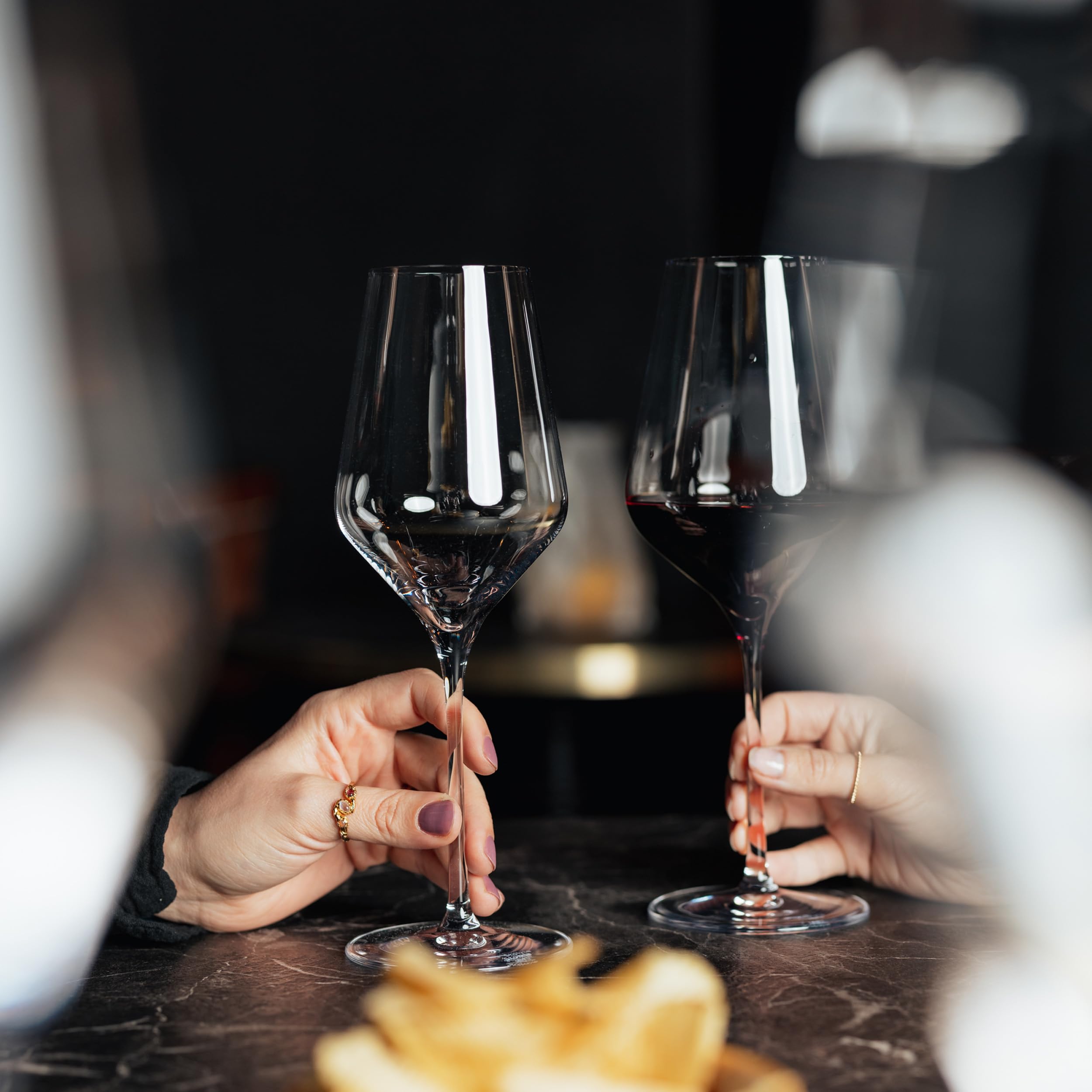 Stölzle Lausitz Kieliszki do wina czerwonego Symphony Zestaw 6, 570 ml – Eleganckie kryształowe kieliszki do wina czerwonego – Maksymalne rozwinięcie aromatów – Zmywarka & odporne na uderzenia