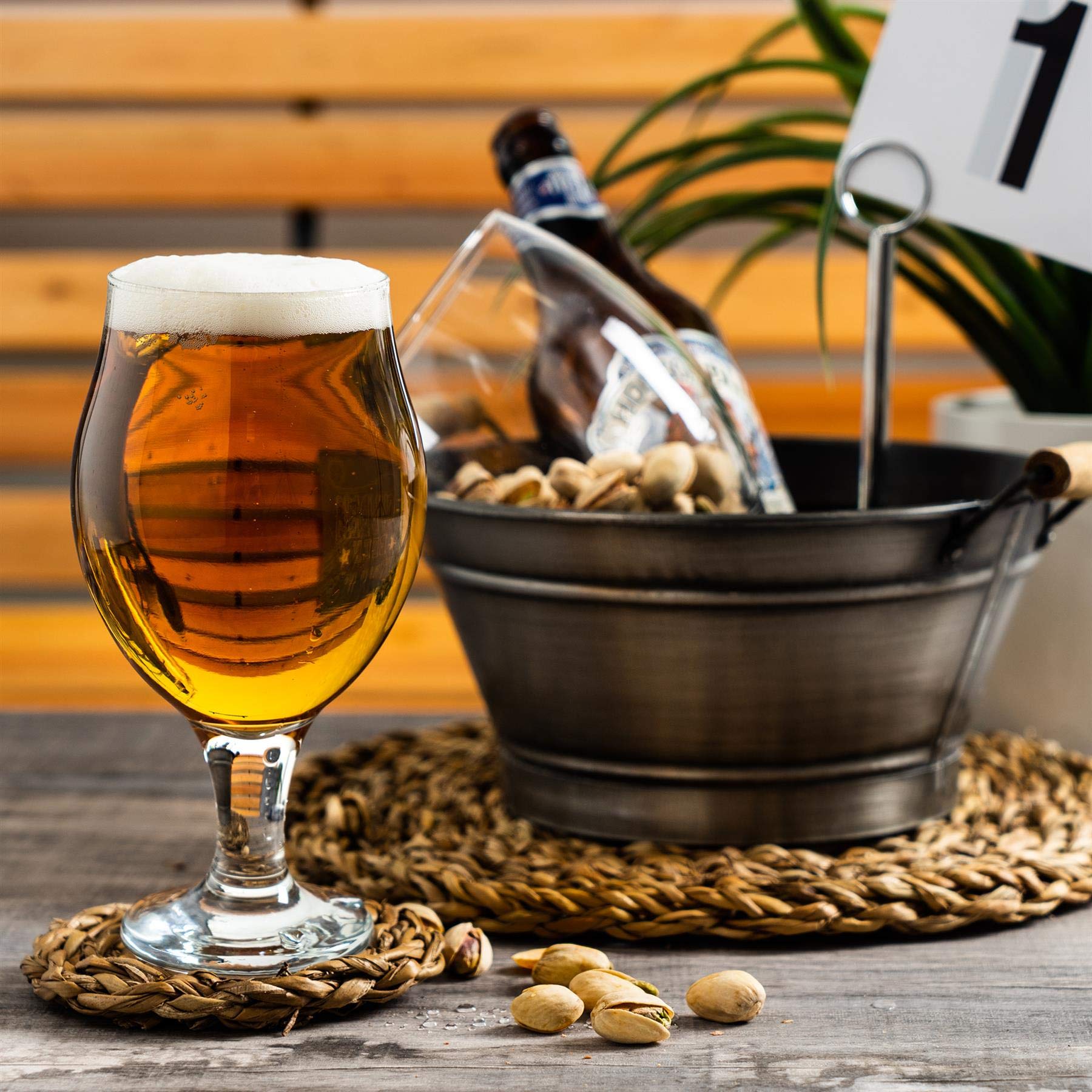LAV 24 Piece Angelina Classique en Verre de bière Tulip Set - Grand Bol en Forme de bière Craft Ale Lunettes - Clair - 570ml
