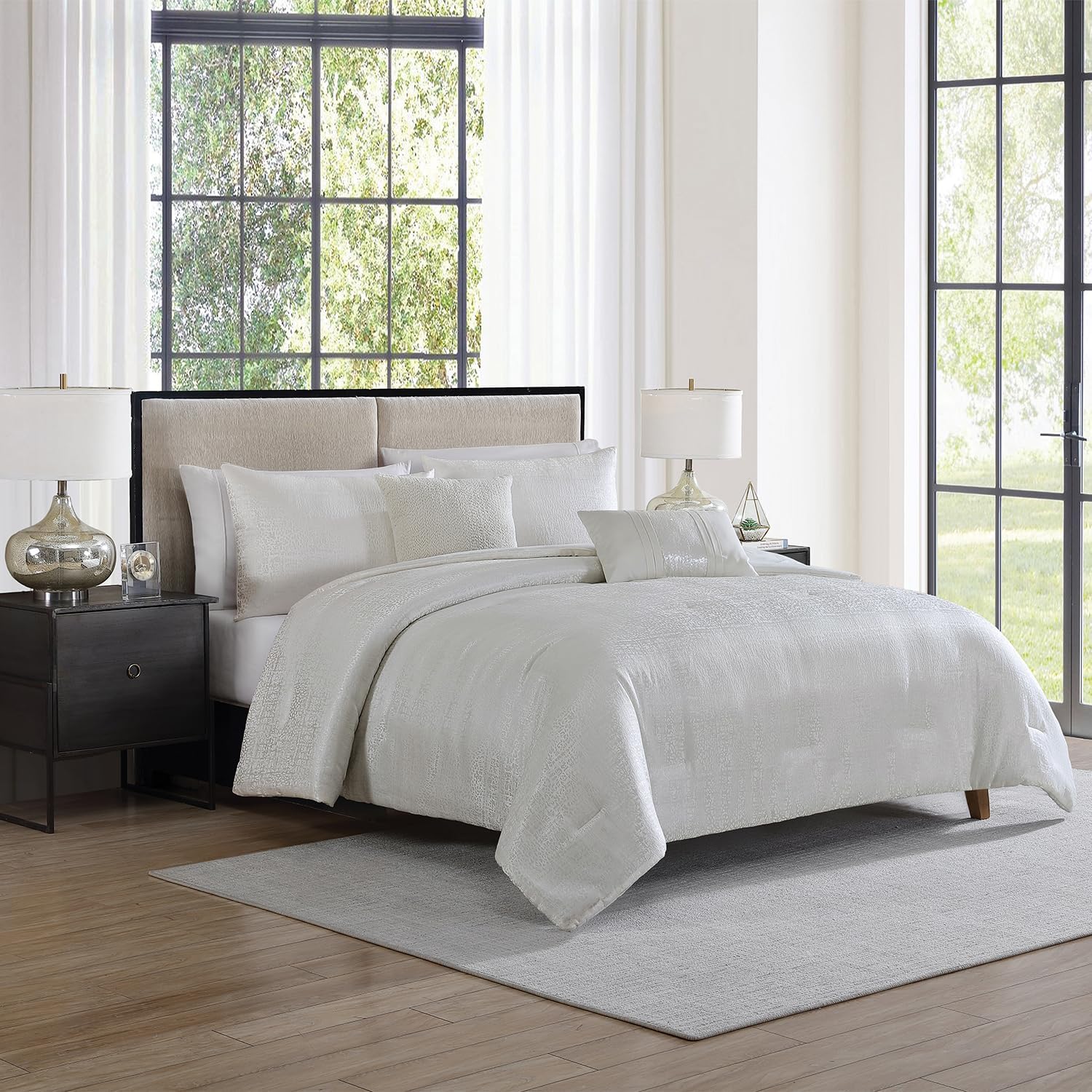 TAHARI Home - Comforter Set, Jacquard 5-Piece Bedding with Matching Shams & Decorative Pillows, Chic Room Décor, Ideal for All Seasons (Sterling Bright White, Queen) Queen Sterling Bright White