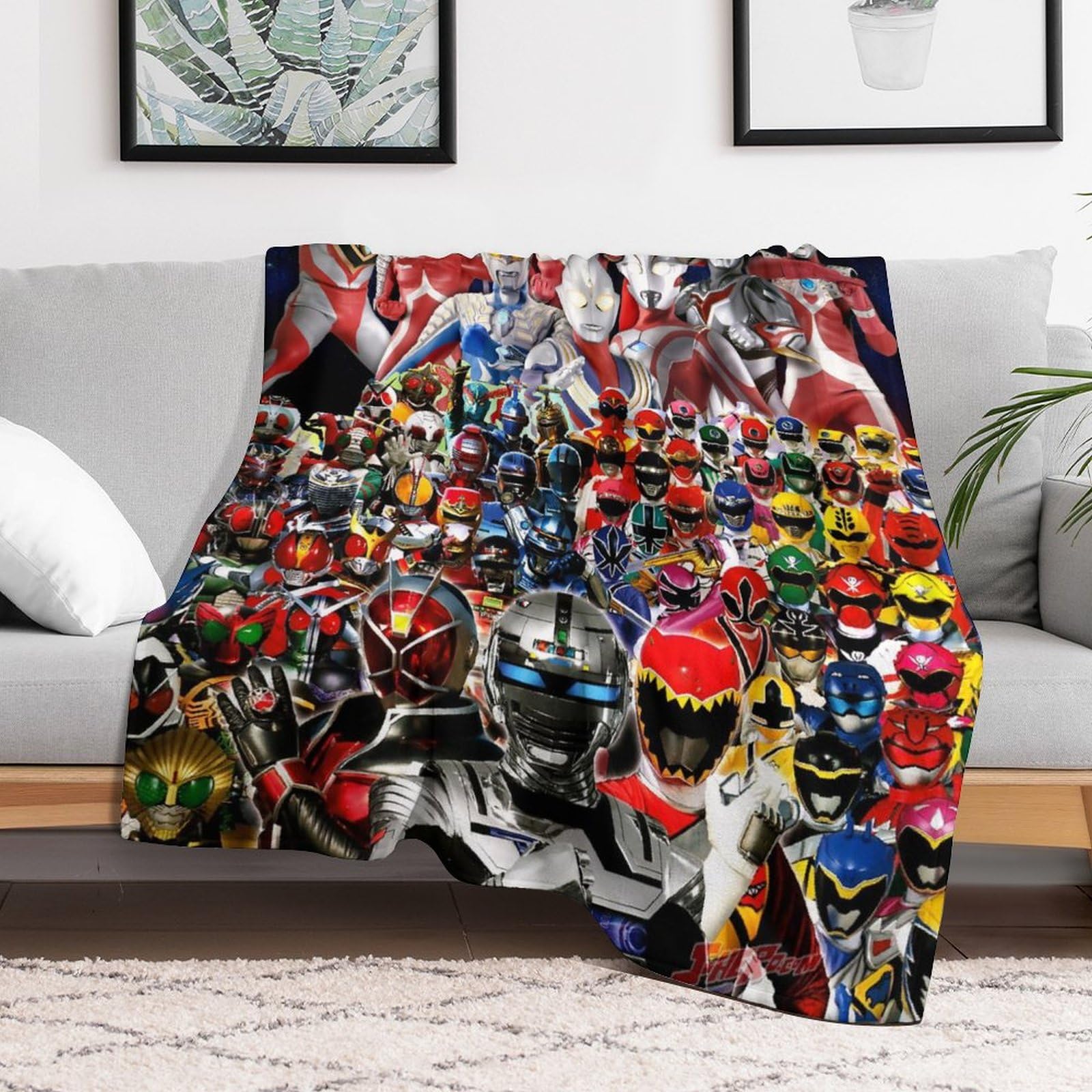 ウルトラマン　ショップ　ブランケット　クッションカバー　セット Amazon｜ブランケット ウルトラマン 毛布 人気 アニメ 掛け毛布