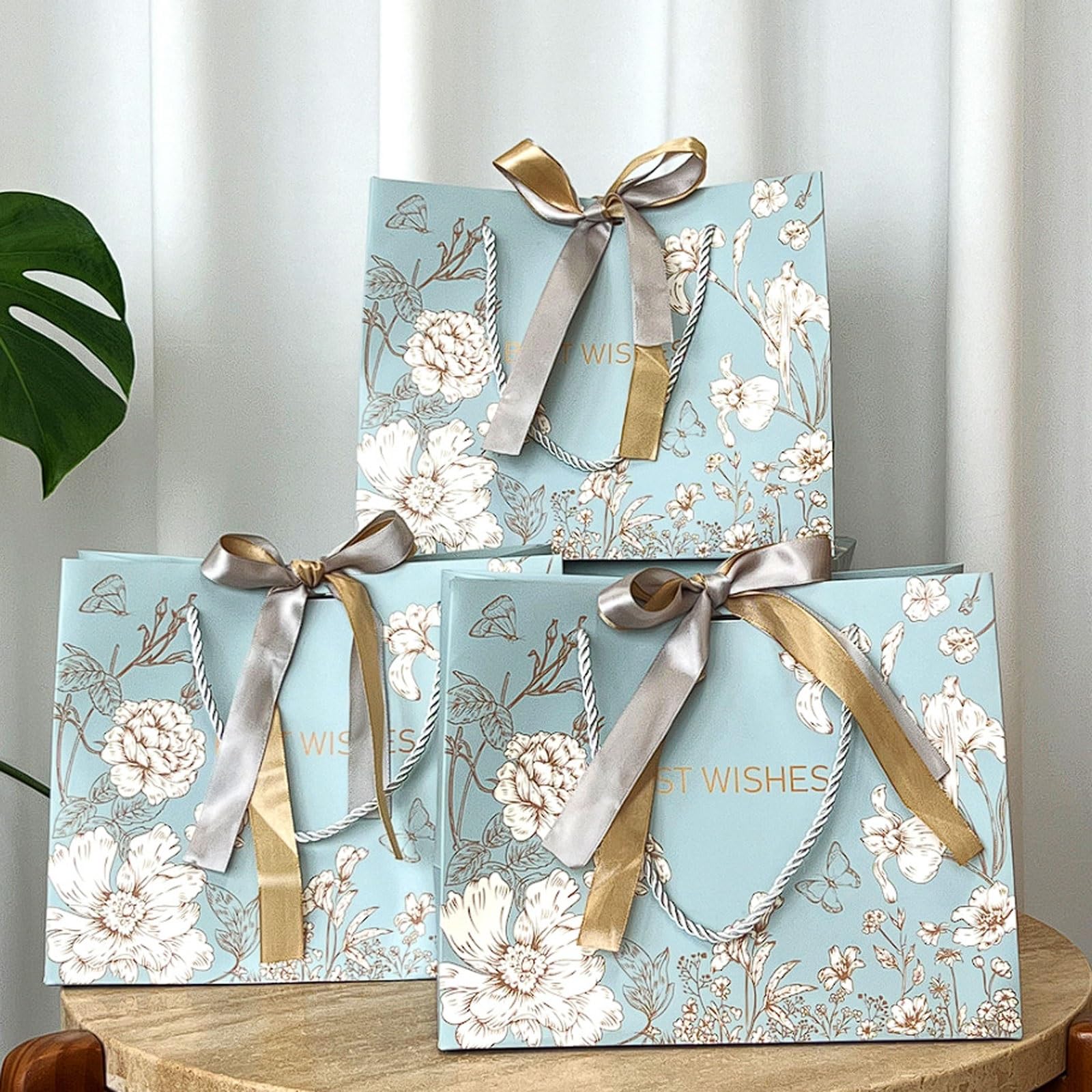 Bolsas de papel con lazo azul (paquete 20 por tamaño), asa cinta gruesa, for tiendas ropa, embalajes minoristas y cumpleaños(M)