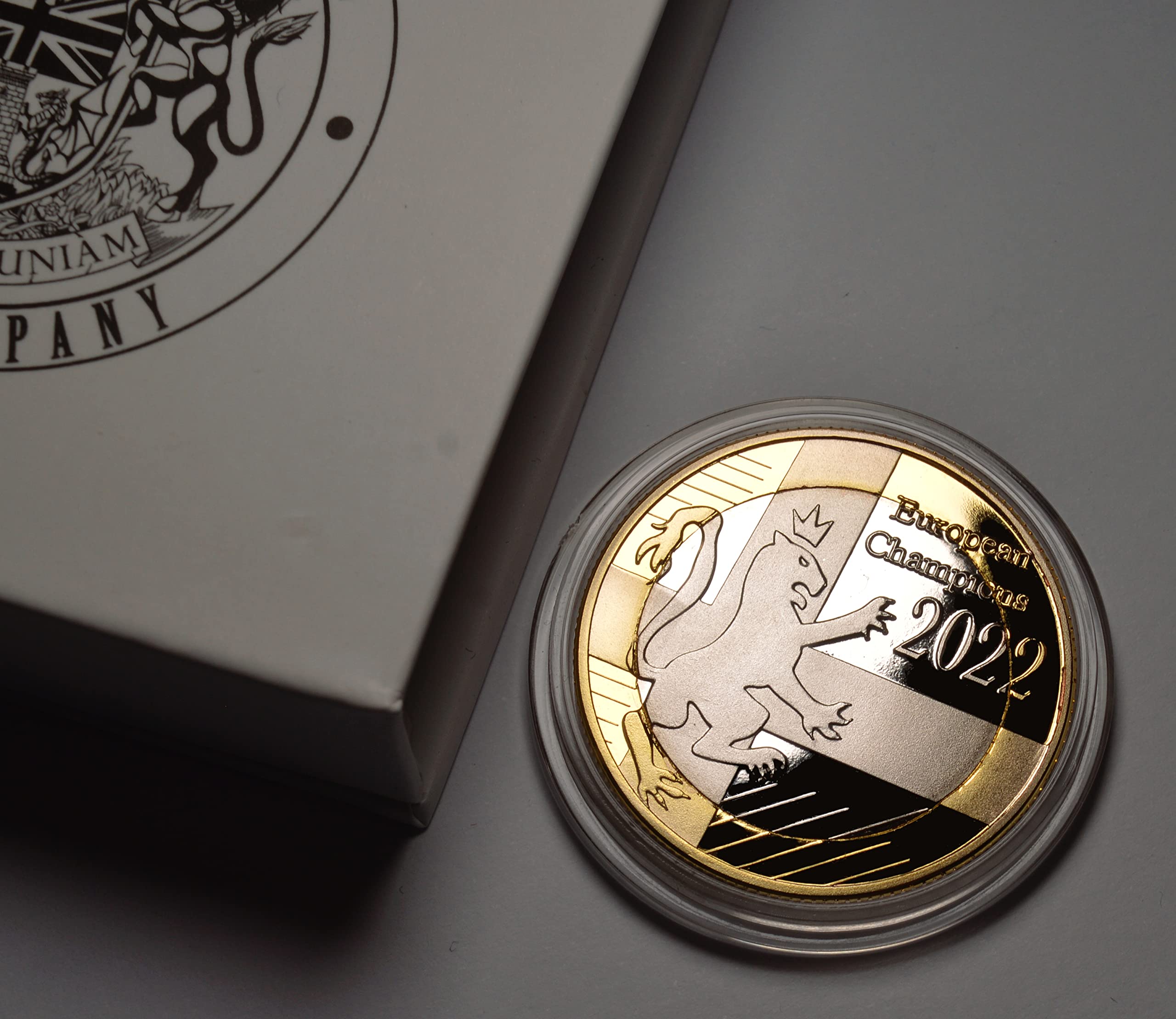 The Commemorative Coin Company Women's Silver/Gold European Football Championships 2022 & 24Ct Dual Metal Commemorative In Gift/Presentation Box. England / Europe/Champions