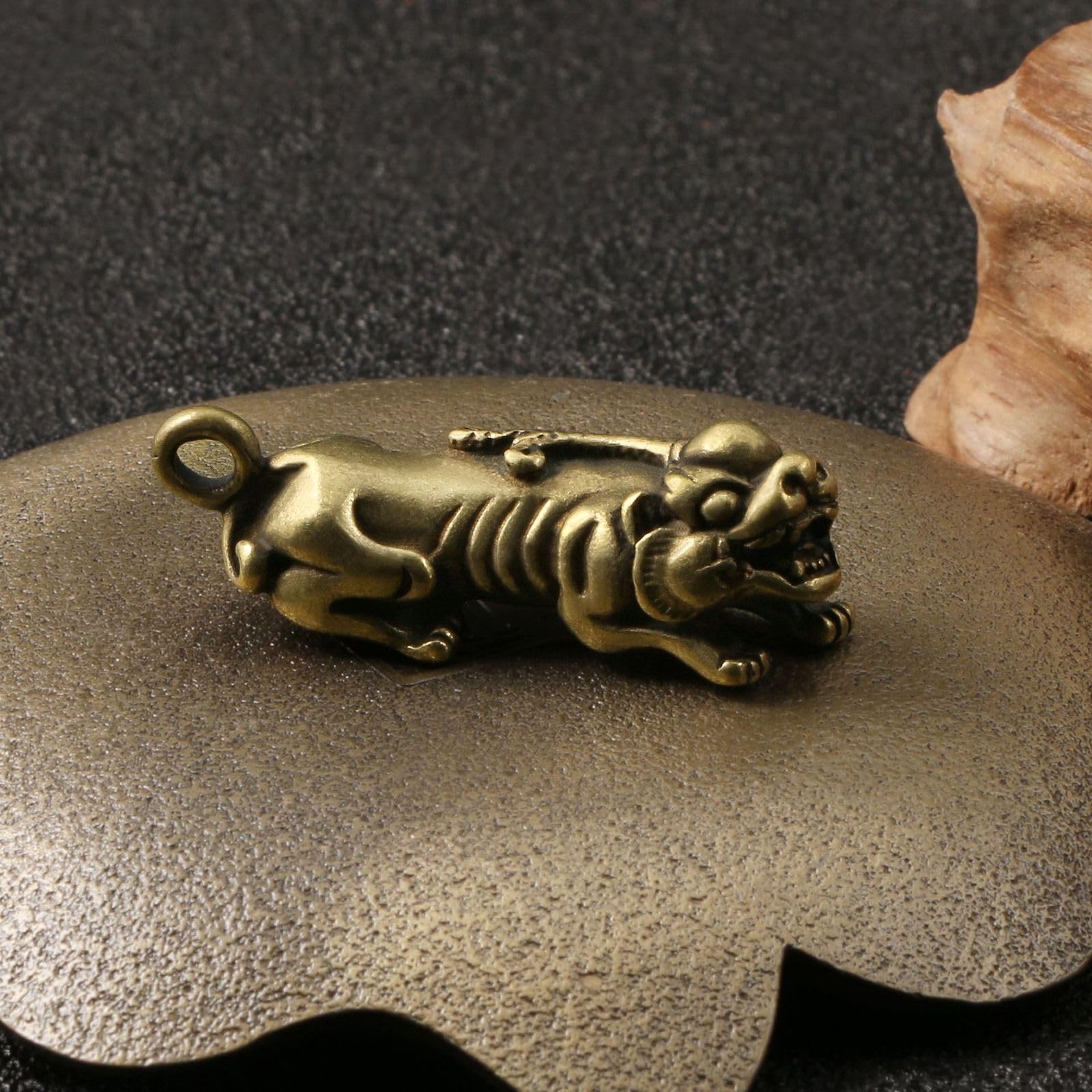 NBKLSWSUI Handmade Bronze Pendant Sculpture Figurine Sculture
