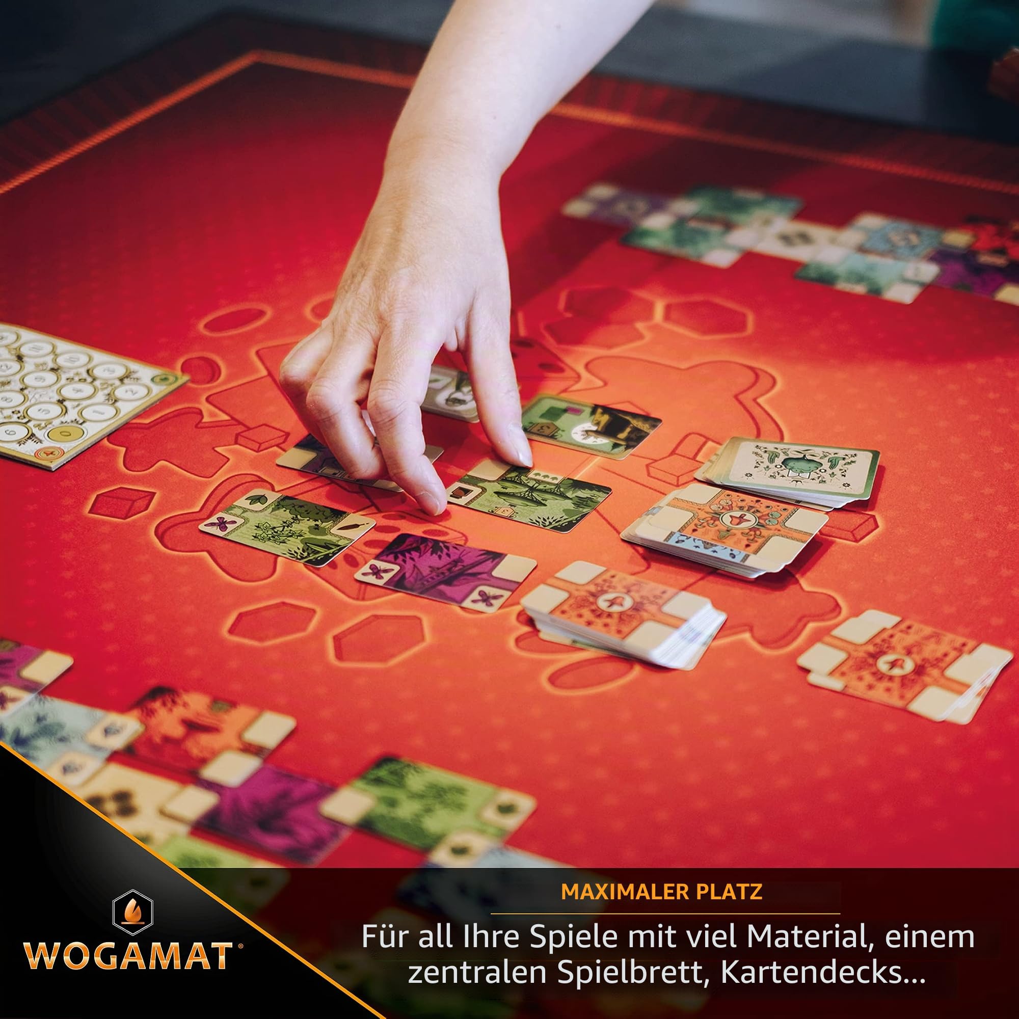 WOGAMAT Große Spielmatte aus Neopren, XL, Rot, 92 x 92 cm, für Kartenspiele, Würfelspiele, Gesellschaftsspiele – leise, dick, waschbar und rutschfest, luxuriöse Verarbeitung, Multiplaymatte