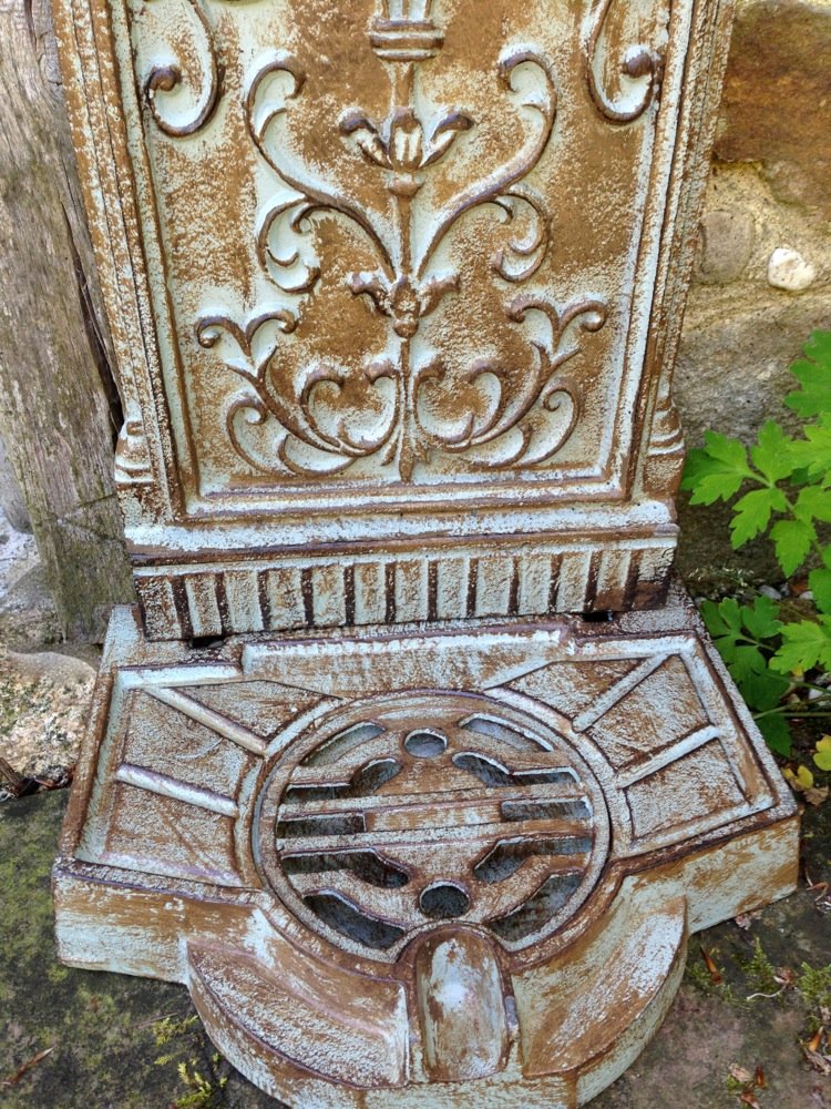Antikas - Fuente para jardín Estilo casa de Campo Fuentes Antiguas - Fuente Decorativa con Grifo de latón