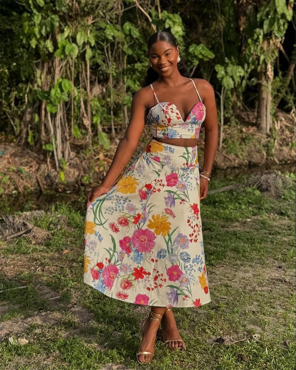 THLAI Women 2 Piece Maxi Skirt Sets Floral Print V-Neck Cami Top and Flowy Pleated Maxi Skirt Set Summer Vacation Outfits - Image 6