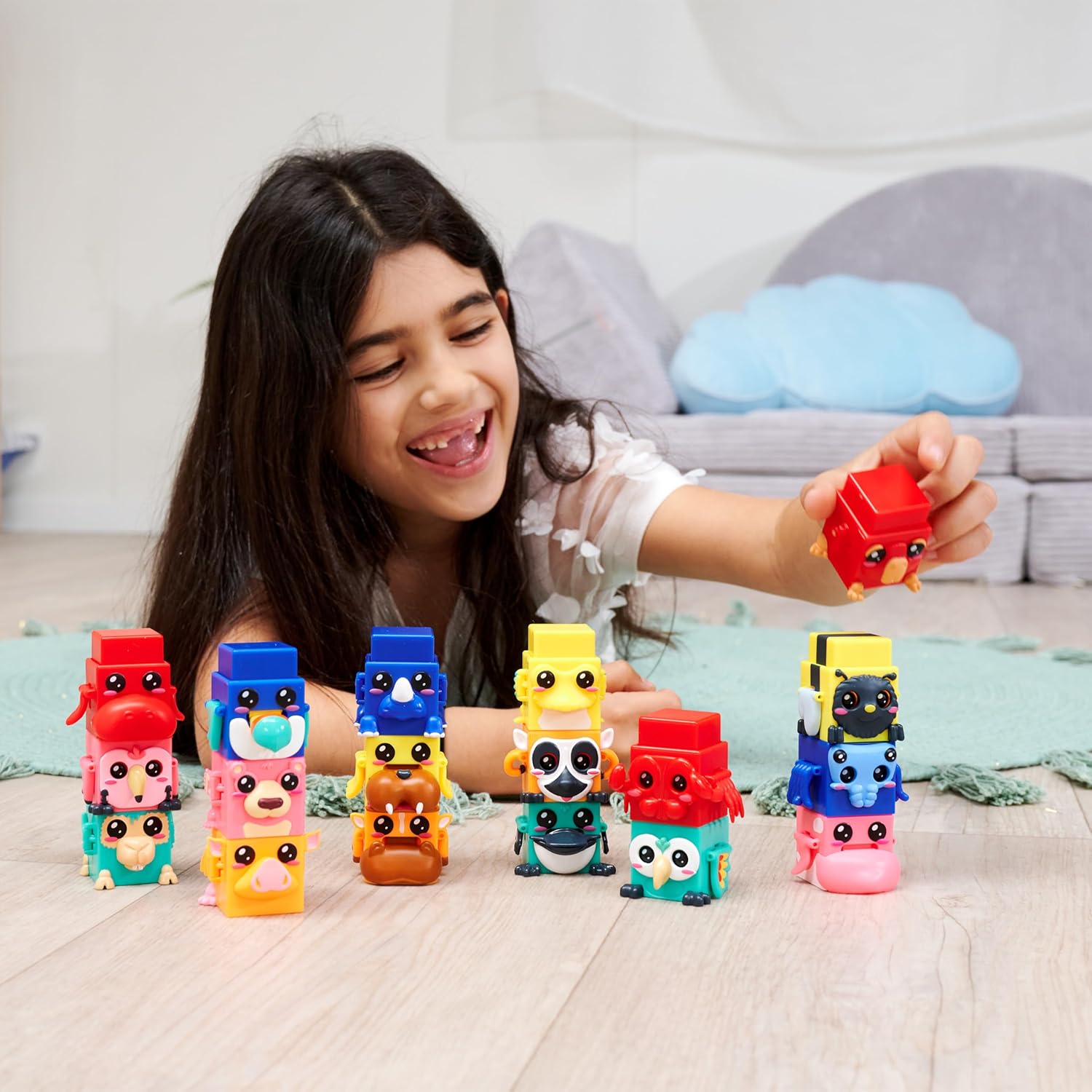 Simba Toys Bloxies Series II Figure (Pack of 2) - Animal Building Block for Stacking and Collecting, Fun Motion Effect, 4.5 cm, Random Selection, Toys from 3 Years