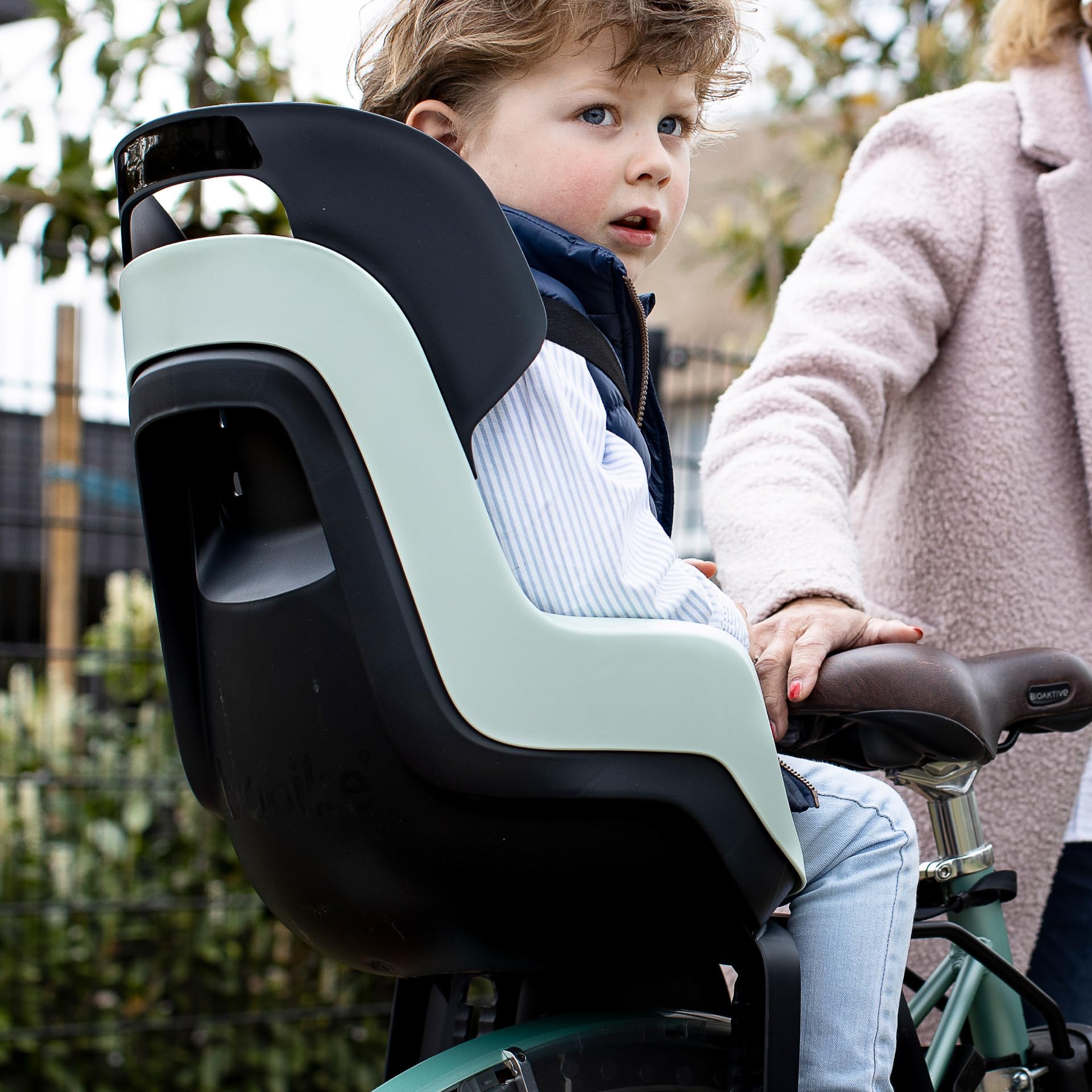 BOBIKE 8012400003 - Fahrradkindervordersitz GO Maxi für Fahrräder mit 26” bis 29” Rädern geeignet für Kinder mit Rahmenverankerung in Farbe Marshmallow Minze