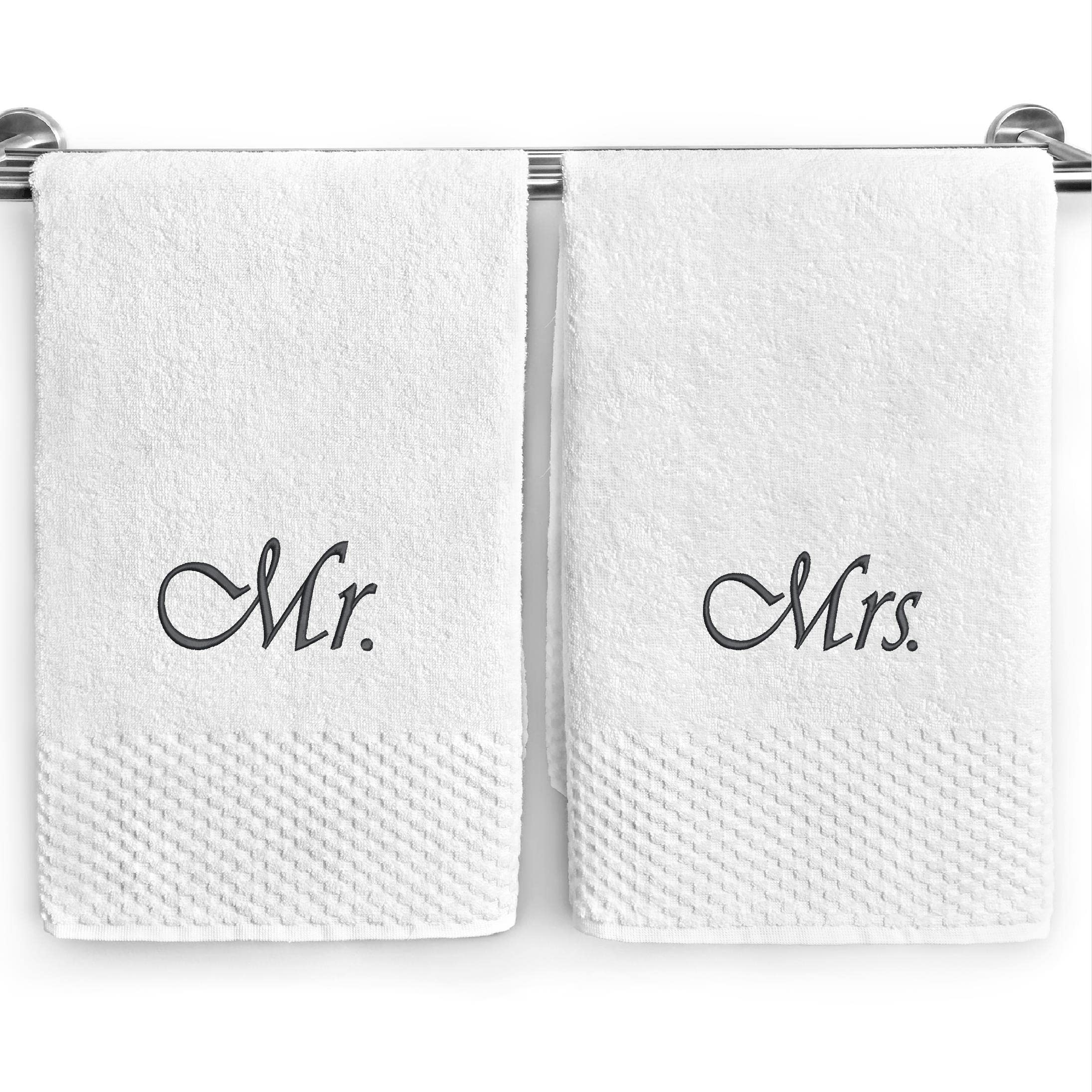 Kaufman - Personalized White Deluxe Hand Towels Set of Two, 2-PK, Monogrammed, 17''x28'', 100% U.S.A Cotton (Mr/Mrs)
