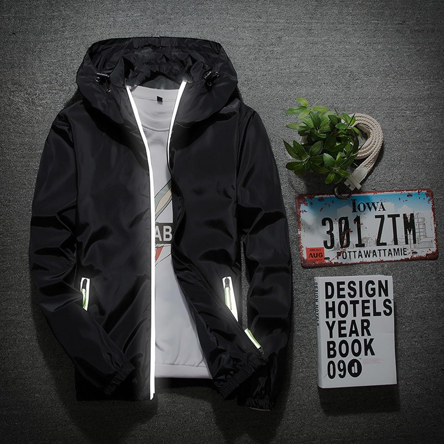 Ymosrh Men's Rain Jacket, Lightweight Windproof Water Resistant Zip Up Workout Running Coats with Hood Windbreaker, M-7XL