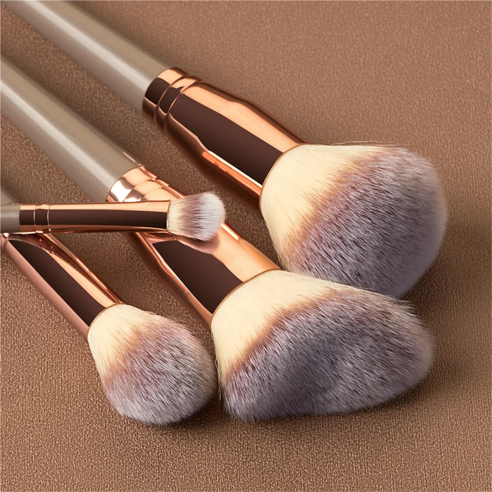 make up pinsel set Make-up-Pinsel-Set, 7 tragbare Set-Werkzeuge | Weiches Haar, loses Puder, Rouge, Foundation, Lidschatten, Concealer, Make-up-Augenbrauenpinsel(7 champagne gold)