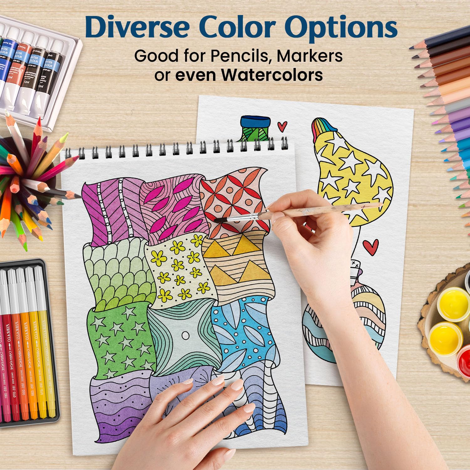 Case Fantasiose Libro da Colorare per Adulti: Design Creativi con Abitazioni Magiche di Fate e