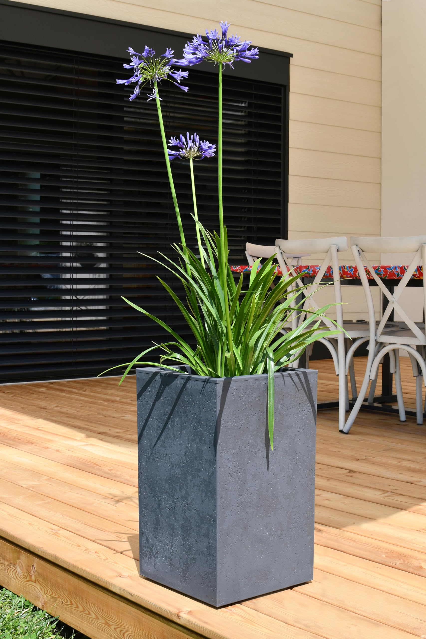 EDA - Pot Carré Haut Basalt'Up 36 L - Décor Imitation Béton - Simple Paroi - Zone de Rétention d'eau - 29,5 x 29,5 x H.49,5 cm - Gris Anthracite