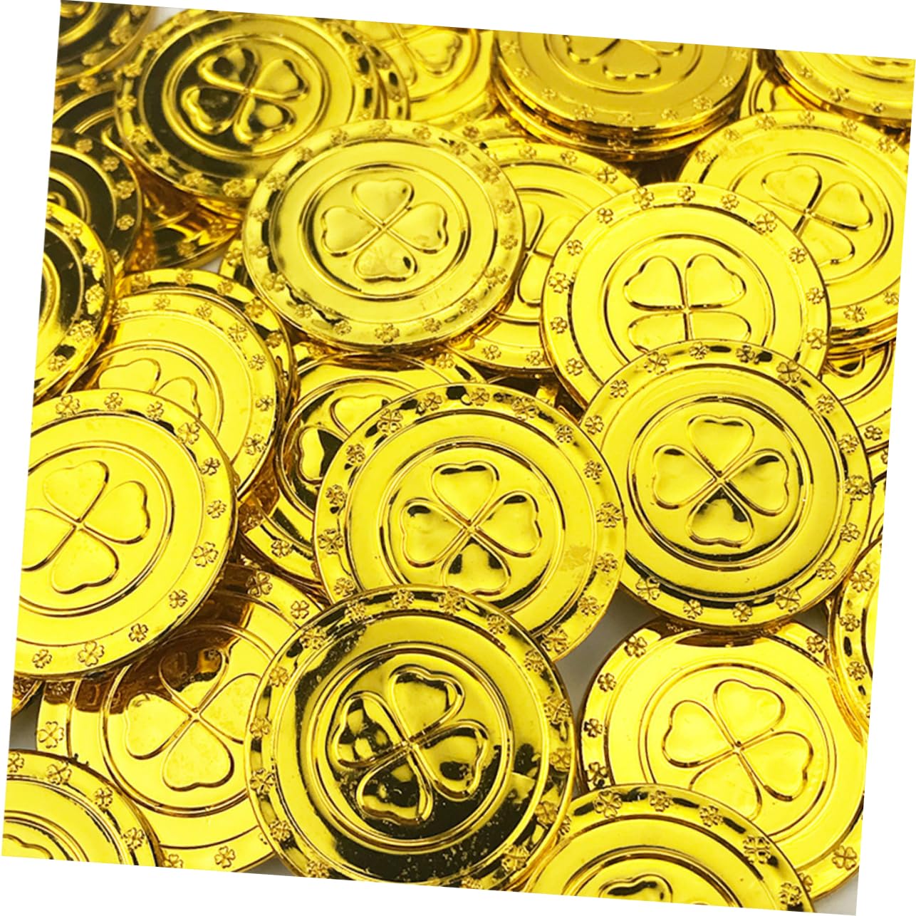 Amazon.co.jp: EXCEART 100個 プラスチック製 金貨 おもちゃ 子供用 ゲームコイン 四葉のクローバーコイン 向知育  玩具として使用 収集や 遊びに適した : ホーム＆キッチン