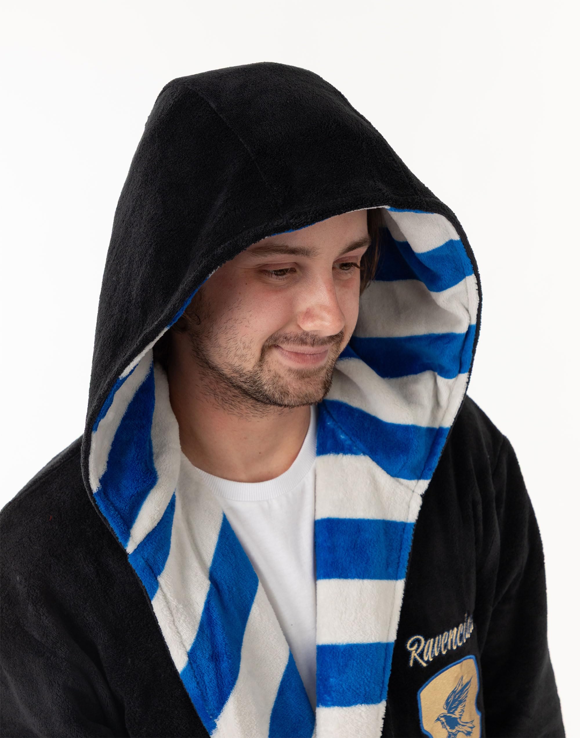 Harry Potter Albornoz unisex con capucha Ravenclaw, negro y azul | Tejido polar suave para relajarse y bañarse | Manga larga con diseño retro a rayas | Merchandising