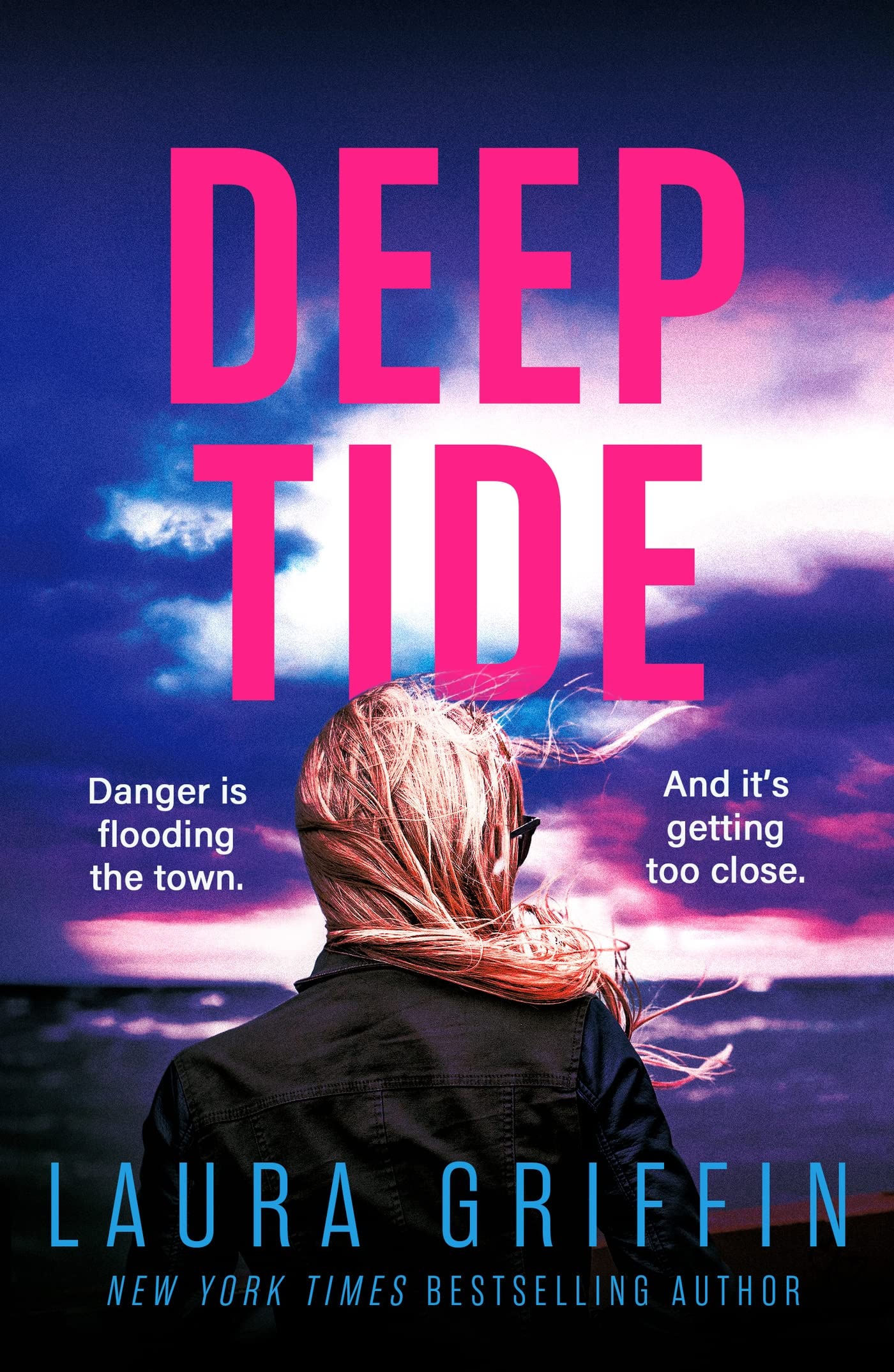 Deep Tide: A heart-pounding, race-against-the-clock romantic thriller! (Texas Murder Files)