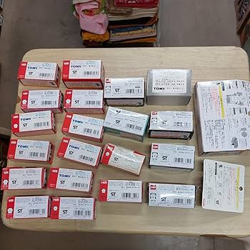 Amazon.co.jp: トミカ まとめて ミニカー 当時物 古い 箱に傷 汚れ