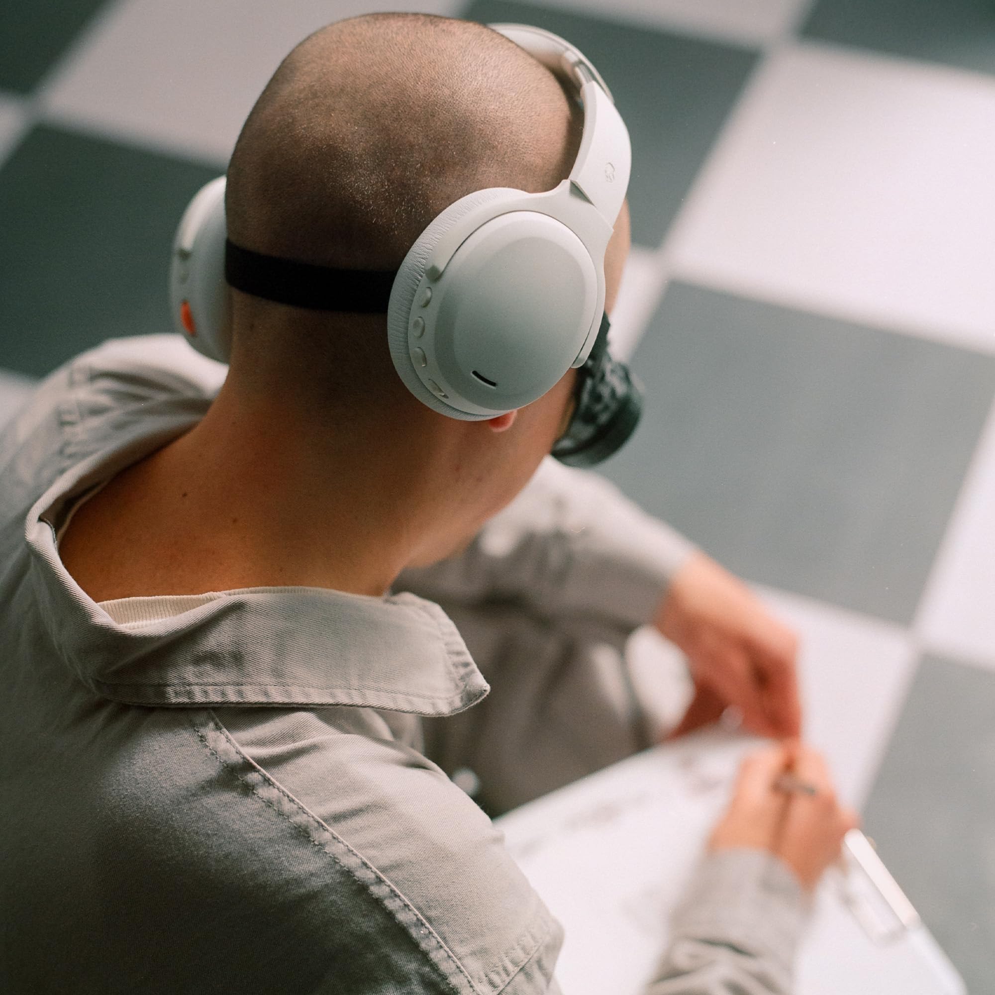Skullcandy Crusher ANC 2 Cascos Inalámbricos Bluetooth Over-Ear, Multi-Sensory Bass, Cancelación Activa de Ruido, 60 Horas de Autonomía - Blanco