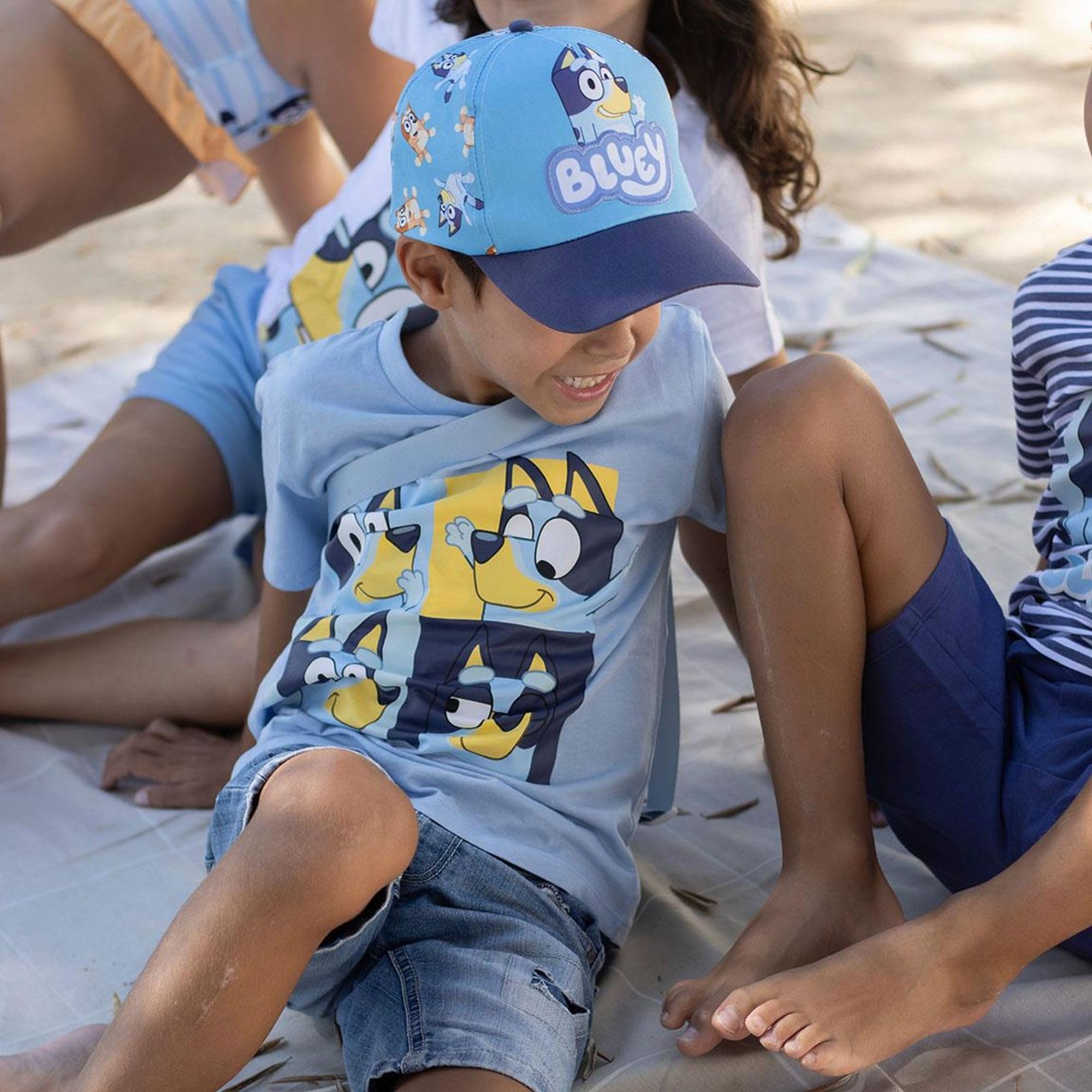CERDÁ LIFE'S LITTLE MOMENTS Niebieska czapka dziecięca z daszkiem, niebieski, rozmiar Unique Unisex dzieci, Niebieski, rozmiar uniwersalny