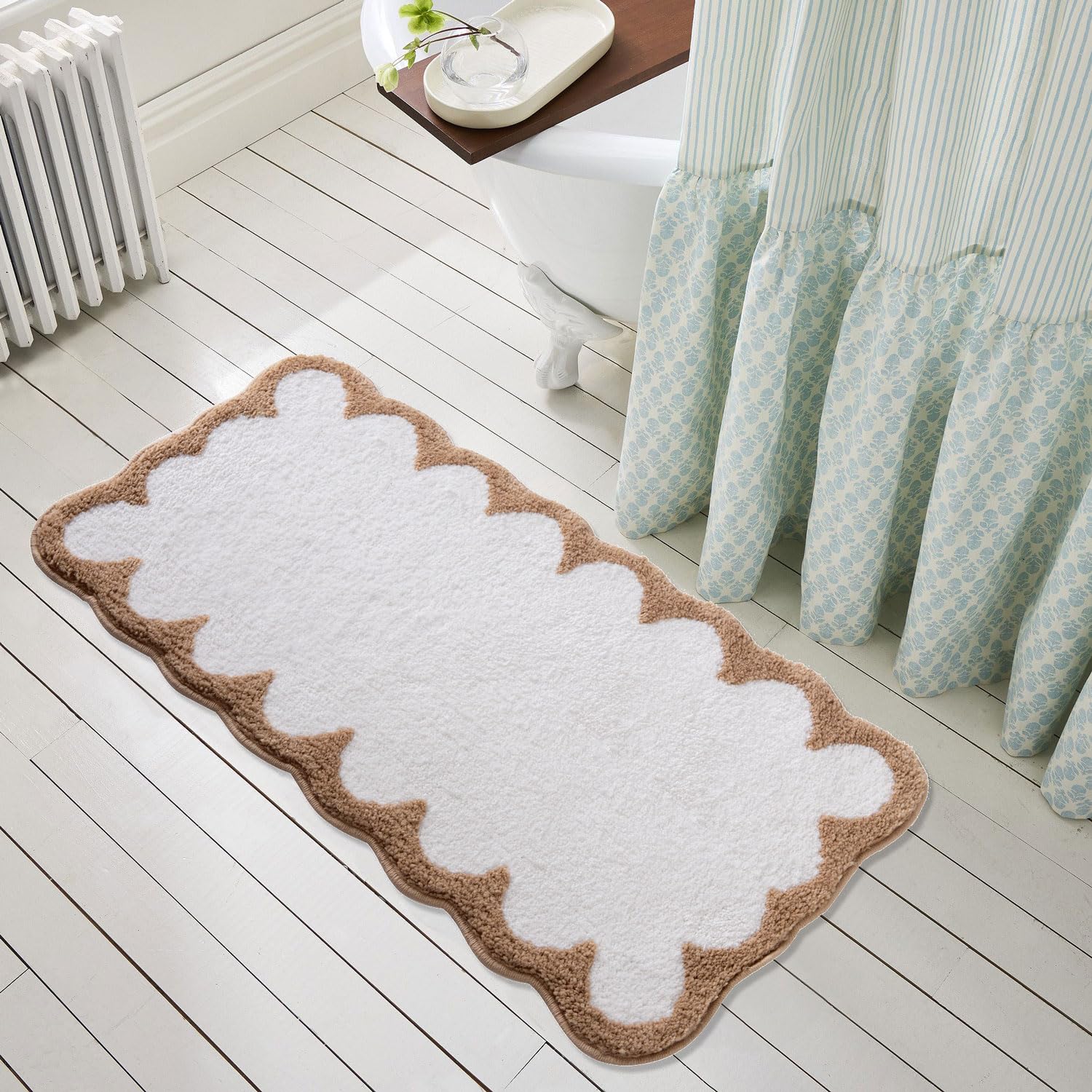 Urtlmaji Scalloped Bathroom Runner Rug 20" x 47"Long Bath Mat for Bathroom Non Slip Washable Cute Bath Mats Microfiber Absorbent Soft Aesthetic Preppy Large Bath Rugs for Bedroom Tub Sink, 20" x 47" — image 1