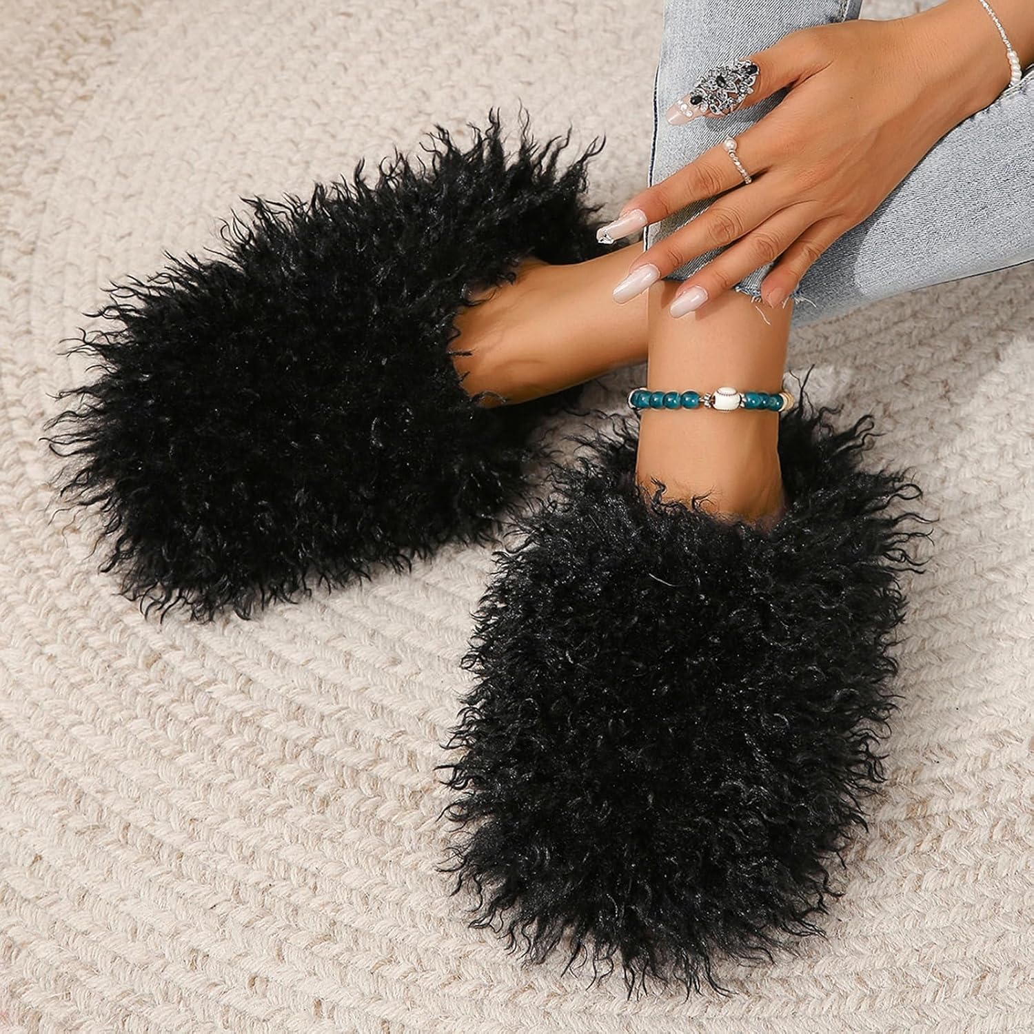 Unisex Fuzzy Faux Fur Slippers, Women's Fluffy Long Hair Sheep Faux Fur Slip on Slides, Girls Luxury Big Fluffy Outdoor Flat Slippers, Long Curly Hair Non-Slip Warm Home Slide Shoes - Image 5