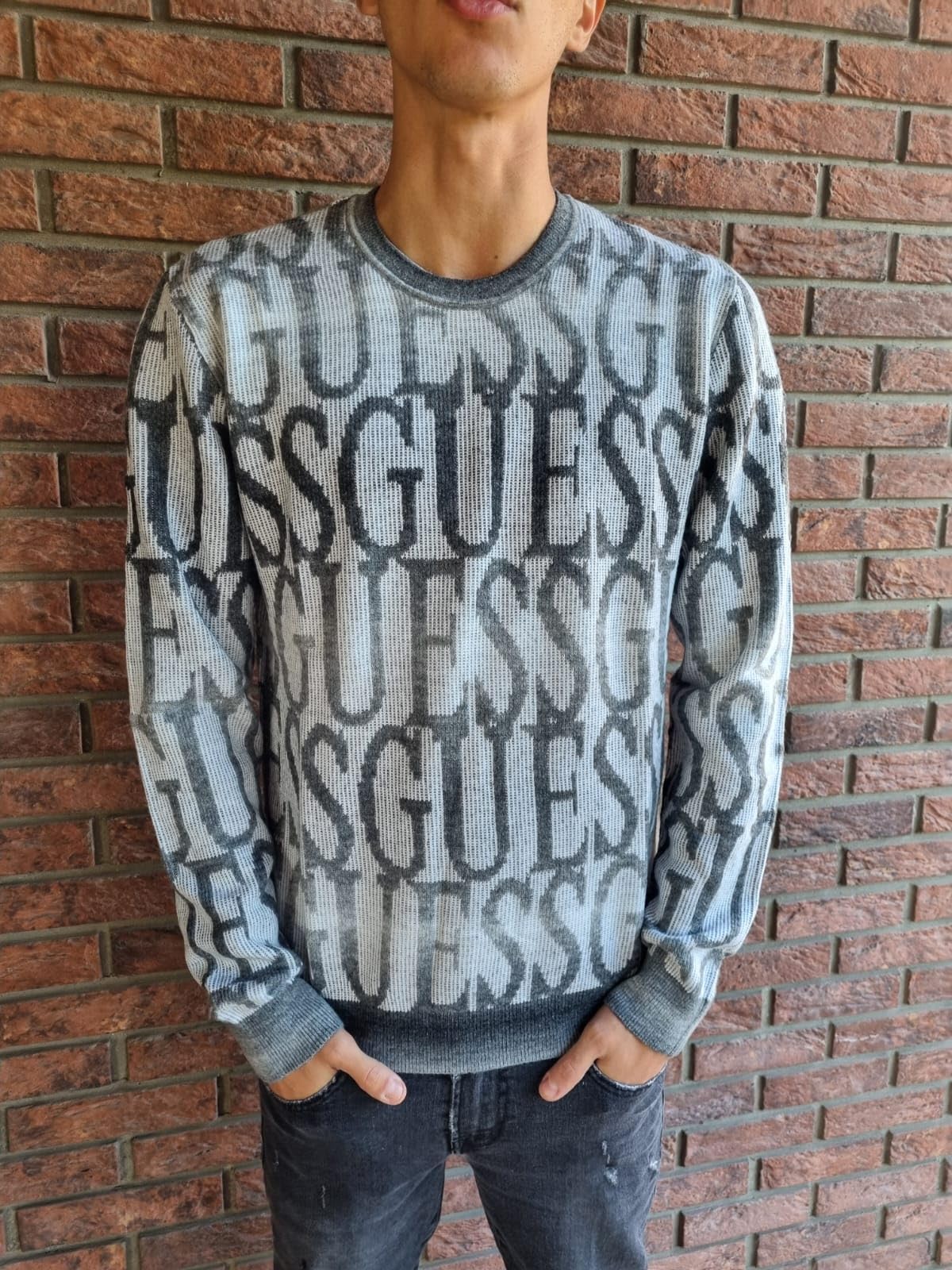GUESS Maglione Invernale Ragazzo 18 Anni - 180 cm Color Grigio con Scritte sfumate