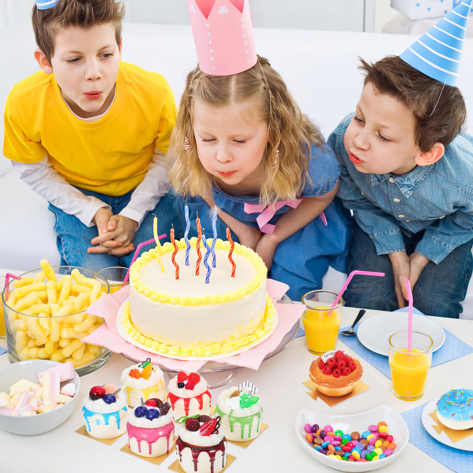 Toyvian 100 Stück Kleiner Kuchenbretter Pappe Gold Viereck Backzubehör Präsentationsständer Mousse Kuchenboden für Hochzeit Geburtstag Party