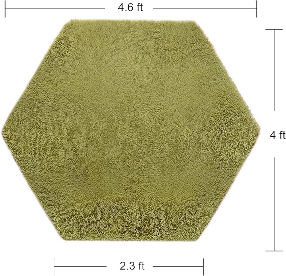 4.6 ft, Green fluffy rug