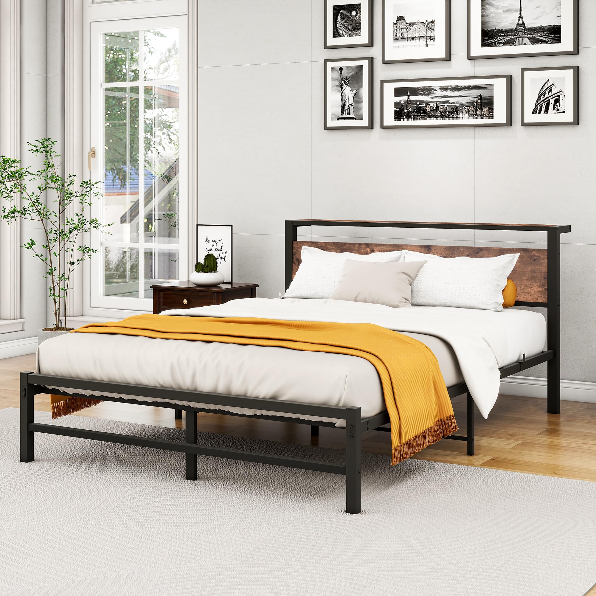 HOMERECOMMEND Cadre de lit king size avec tête de lit de rangement en bois sans sommier tapissier nécessaire, sommier à lattes en acier, design tuyau carré, sans bruit, noir, très grand lit
