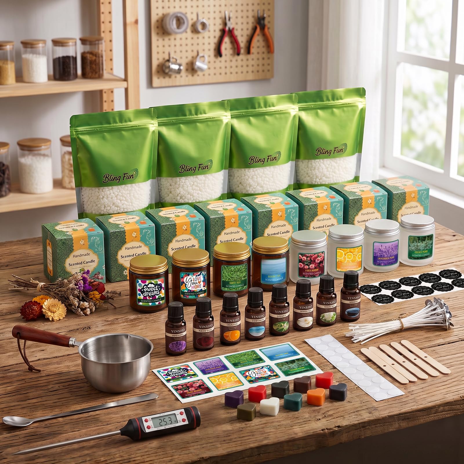 Blingfun Kit de fabricación de velas de soja: juego completo con cera de soja de 1 libra y 2 libras, mechas, olla con mango de madera, cuchara, latas de 4 onzas, calcomanías, etiquetas hechas a mano