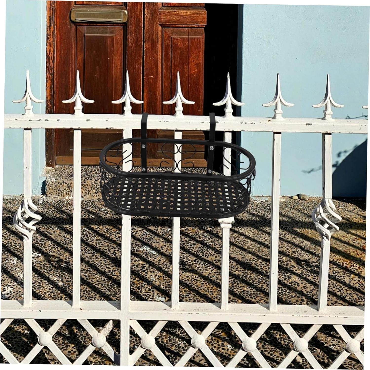 Balcony Hanging Flower Pot Stand Railing Flower Pot Holder Sturdy Metal Plant Rack for Patio Deck Window