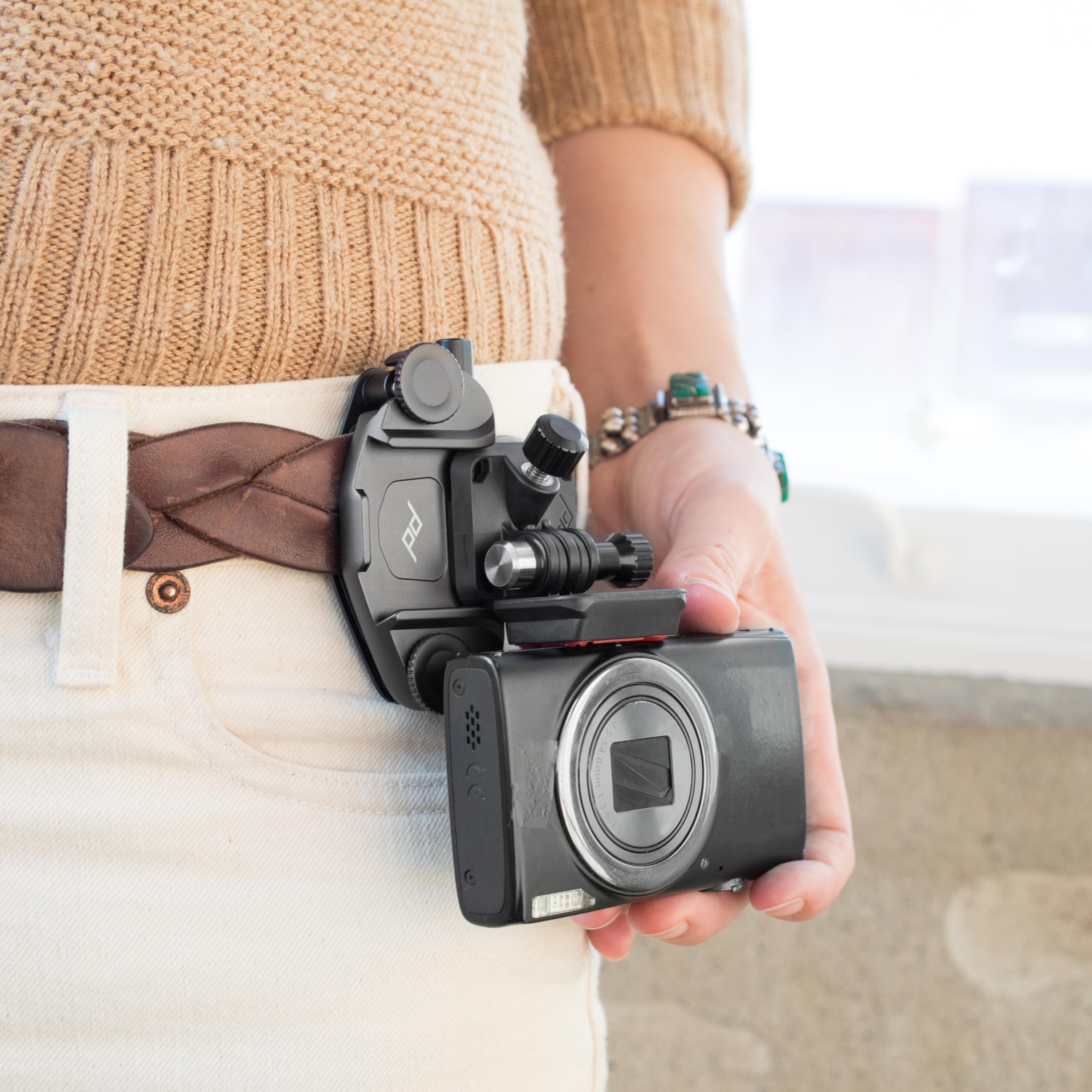 peak design キャプチャー・GoProマウント Amazon.com : Peak Design POV Kit V2, Action Camera Mount