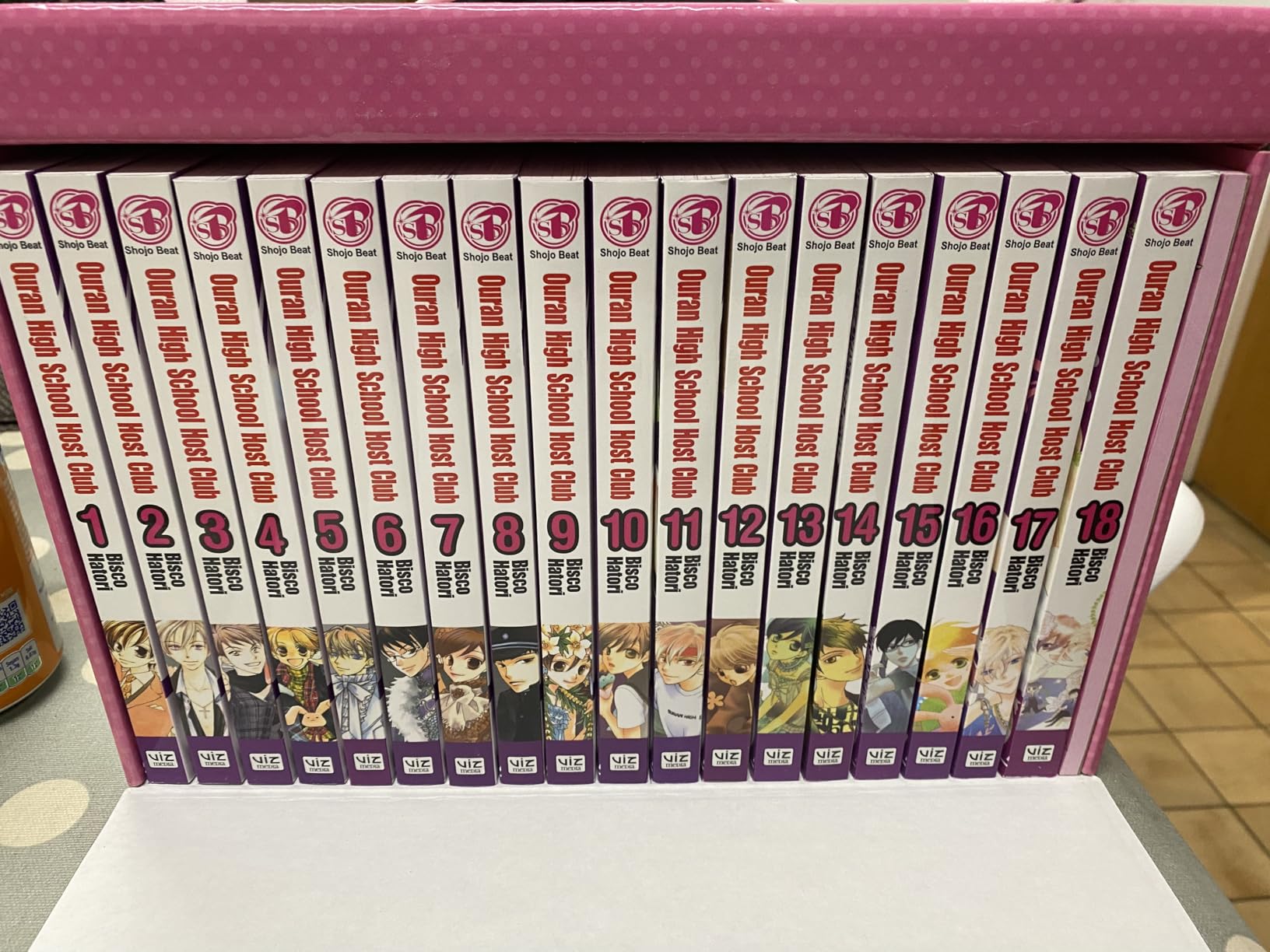 Ouran High School Host Club Complete Box Set: Volumes 1-18 with Premium