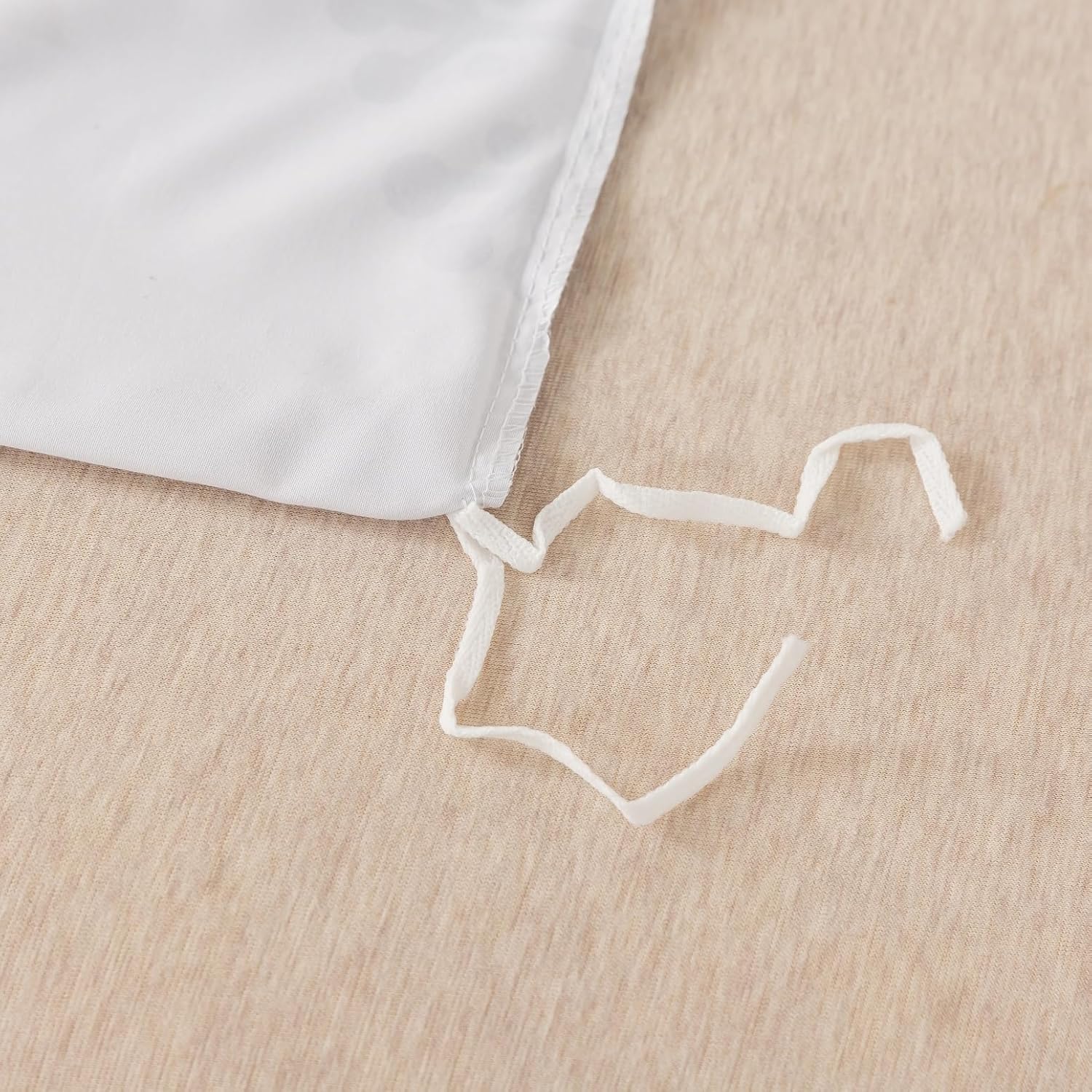 Duvet Cover Set Xmas Theme Delicate Cold Freezing Weather Snowflake Vintage Holiday Pattern Merry Christmas Bedding Set Perfect for Children Lover Family Full Size NO Comforter - Image 9