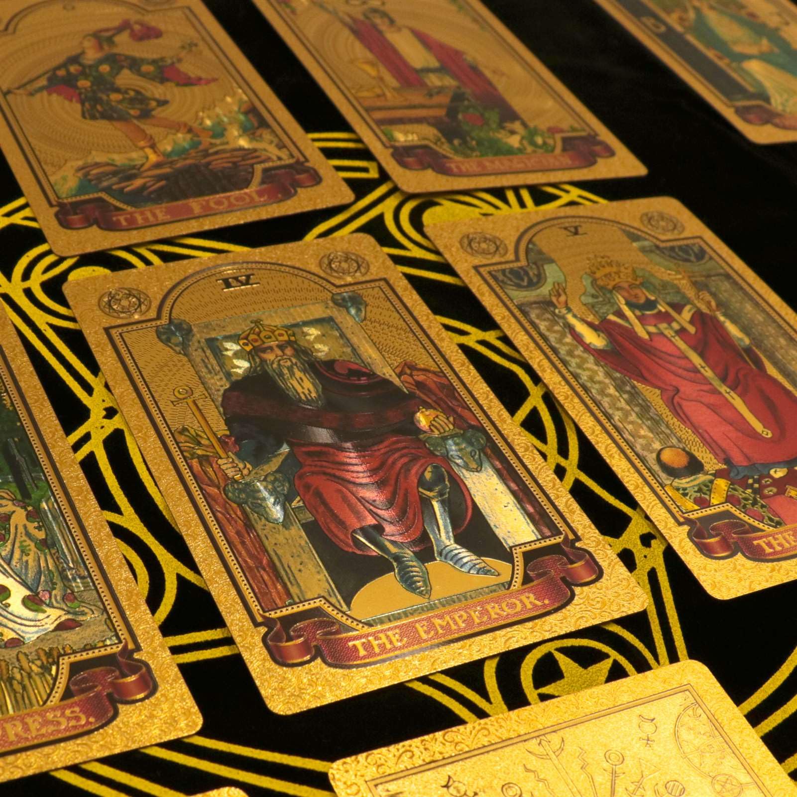 GIBZ Mazzo di Tarocchi Tradizionale Set di Tarocchi di Lusso in Lamina d'oro con Guida Tovaglia Scatola per Principianti, 78 Pezzi