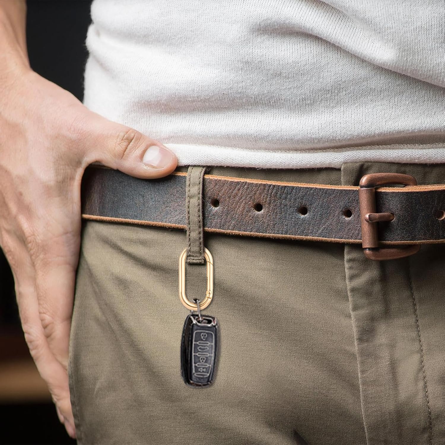 2 Pcs Gold Carabiner Key Clips,Heavy Duty Spring O Ring Keyring Clips for Purse Strap,Keychains & Backpacks,Buckle Clasp,Backpacks,Purse,Keys,Bag Strap Rustproof Key Hook Accessories (Gold) - Image 4