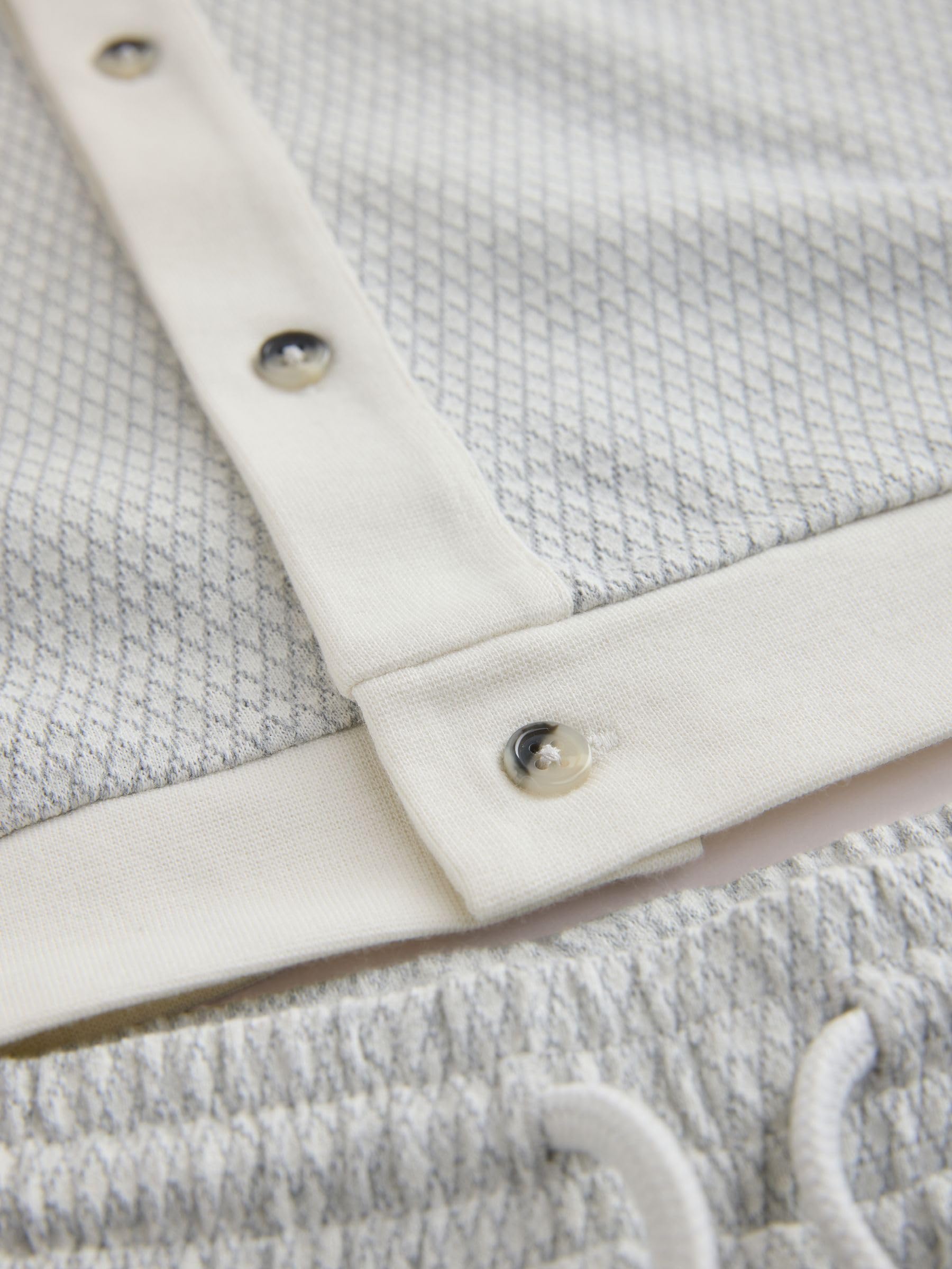 NEXT Jungen Durchgeknöpftes Hemd mit Revers und Shorts im Set