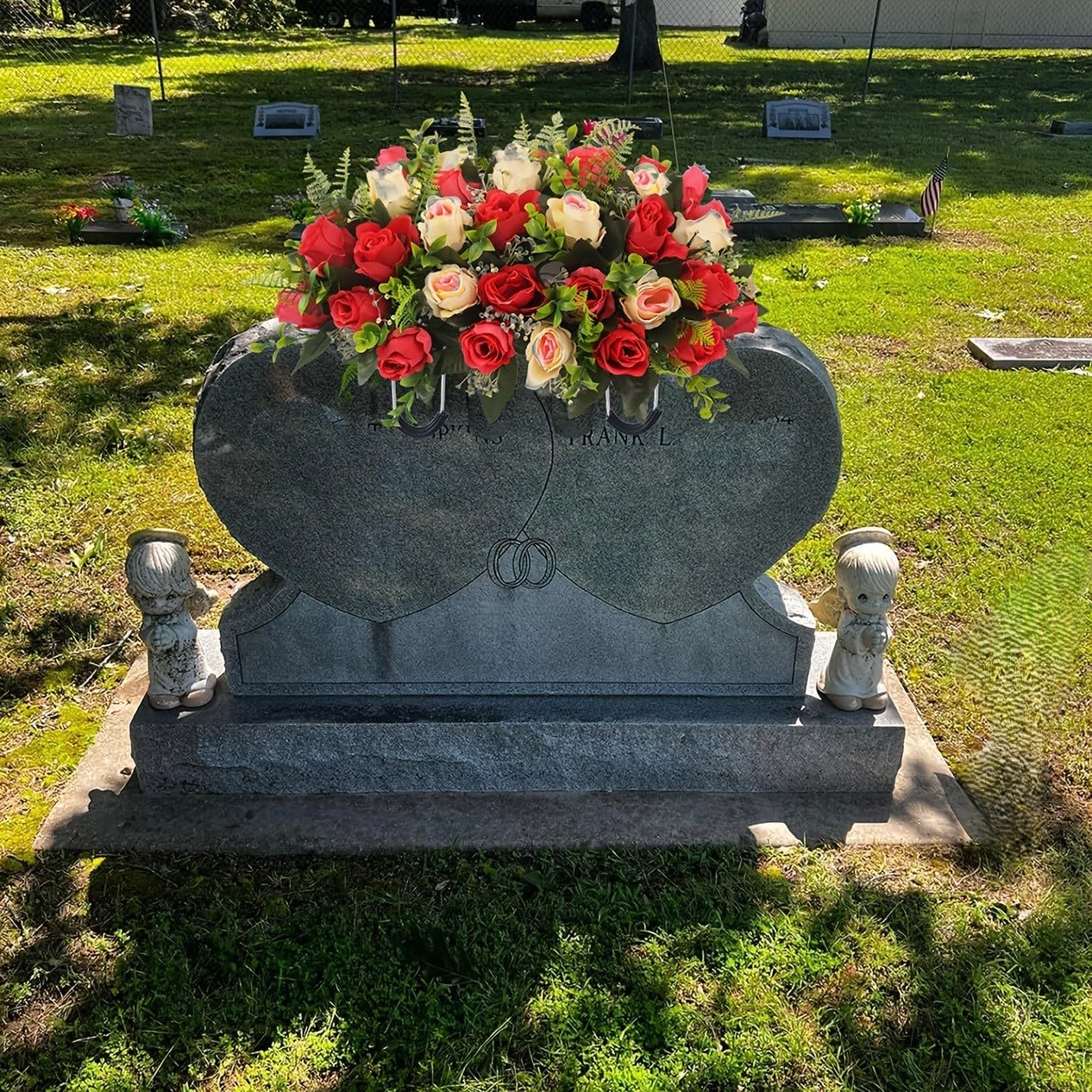 Flores de seda para lápidas planas