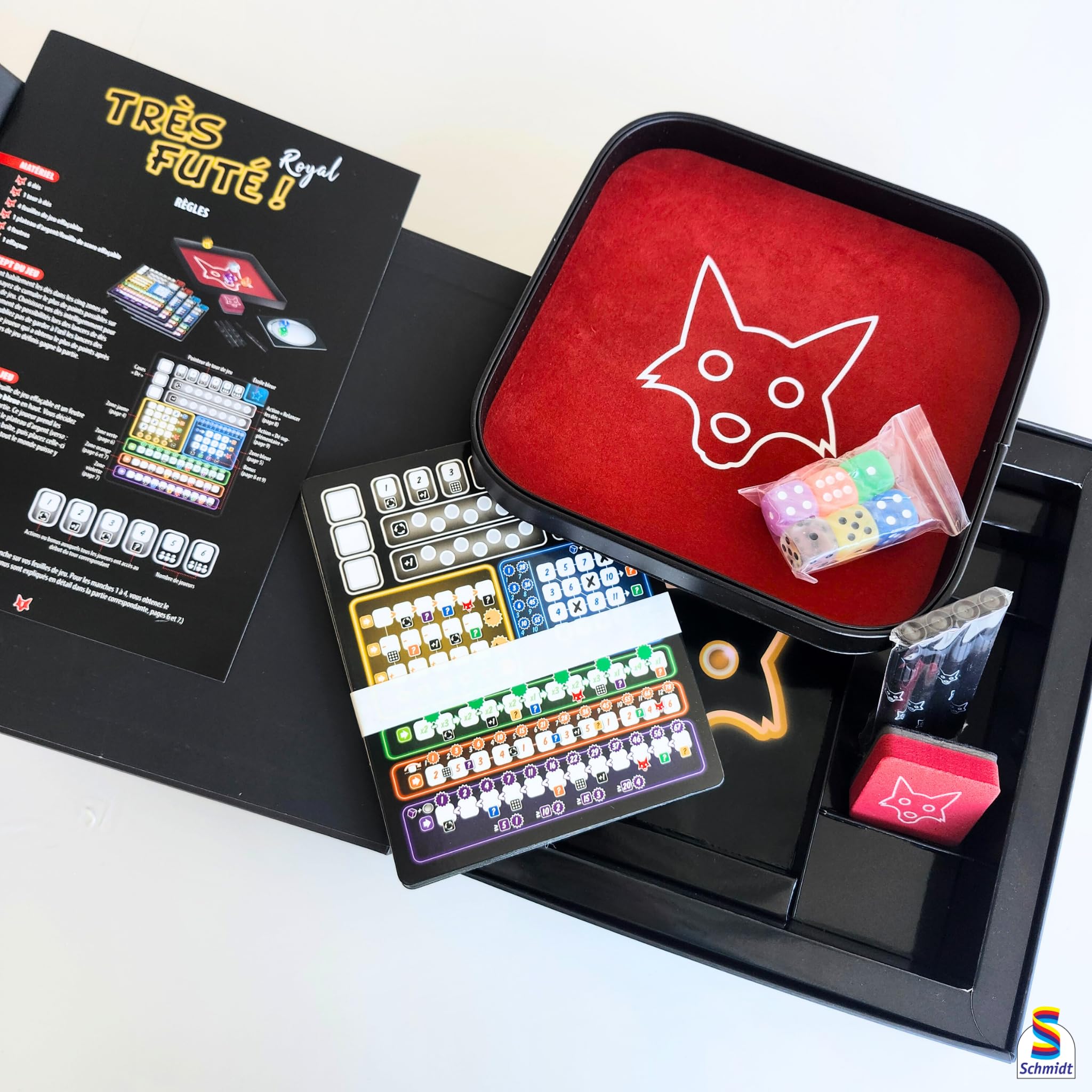 Schmidt Spiele - Clever! Royal Deluxe Edition - Roll- und Schreibspiel - Strategie, schnelles Spiel - Brettspiel - Englische Version - 88541