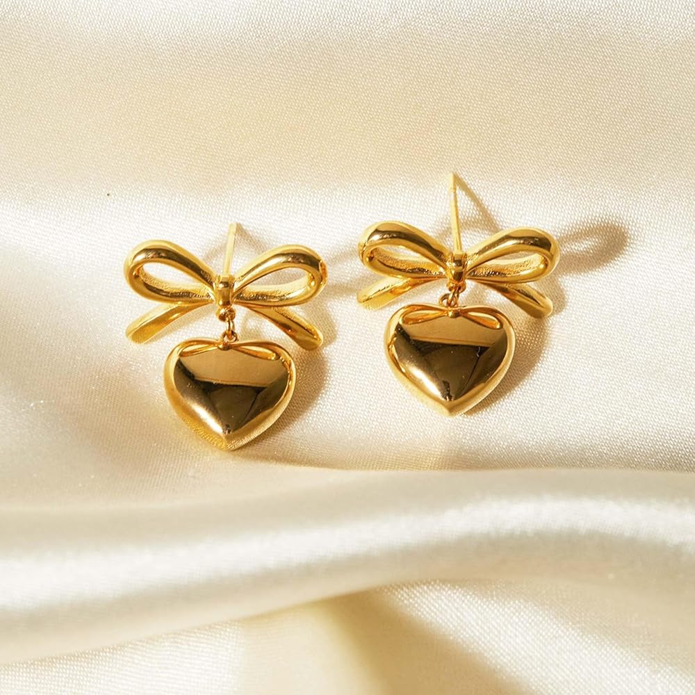 【HYERES LOR】24SS★ H Ribbon Flow Silver Earrings HYERES LOR】24SS☆ H Ribbon Flow Silver Earrings